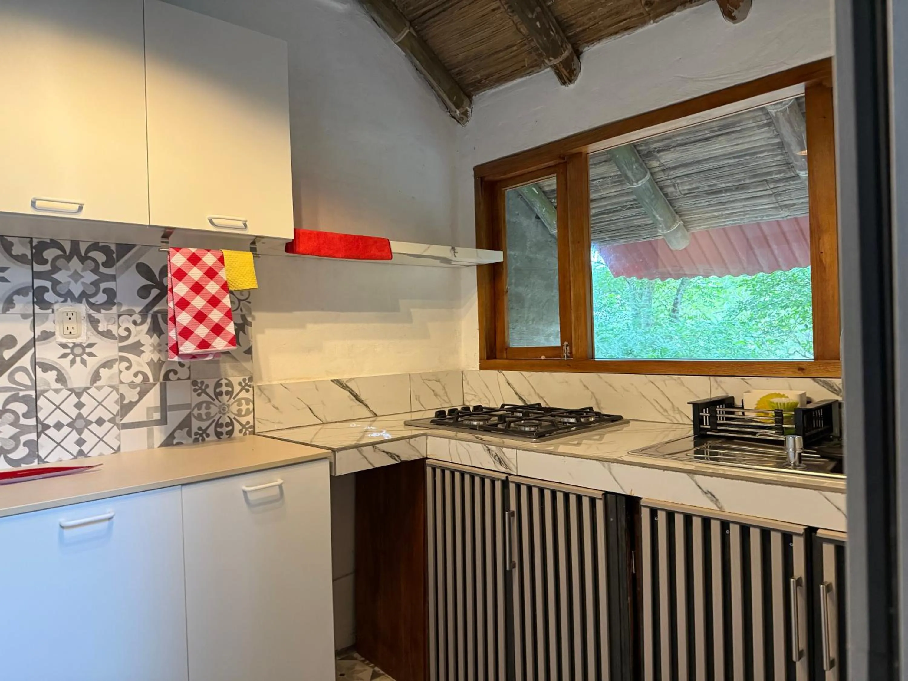 kitchen in Samai Lodge Holistic Living