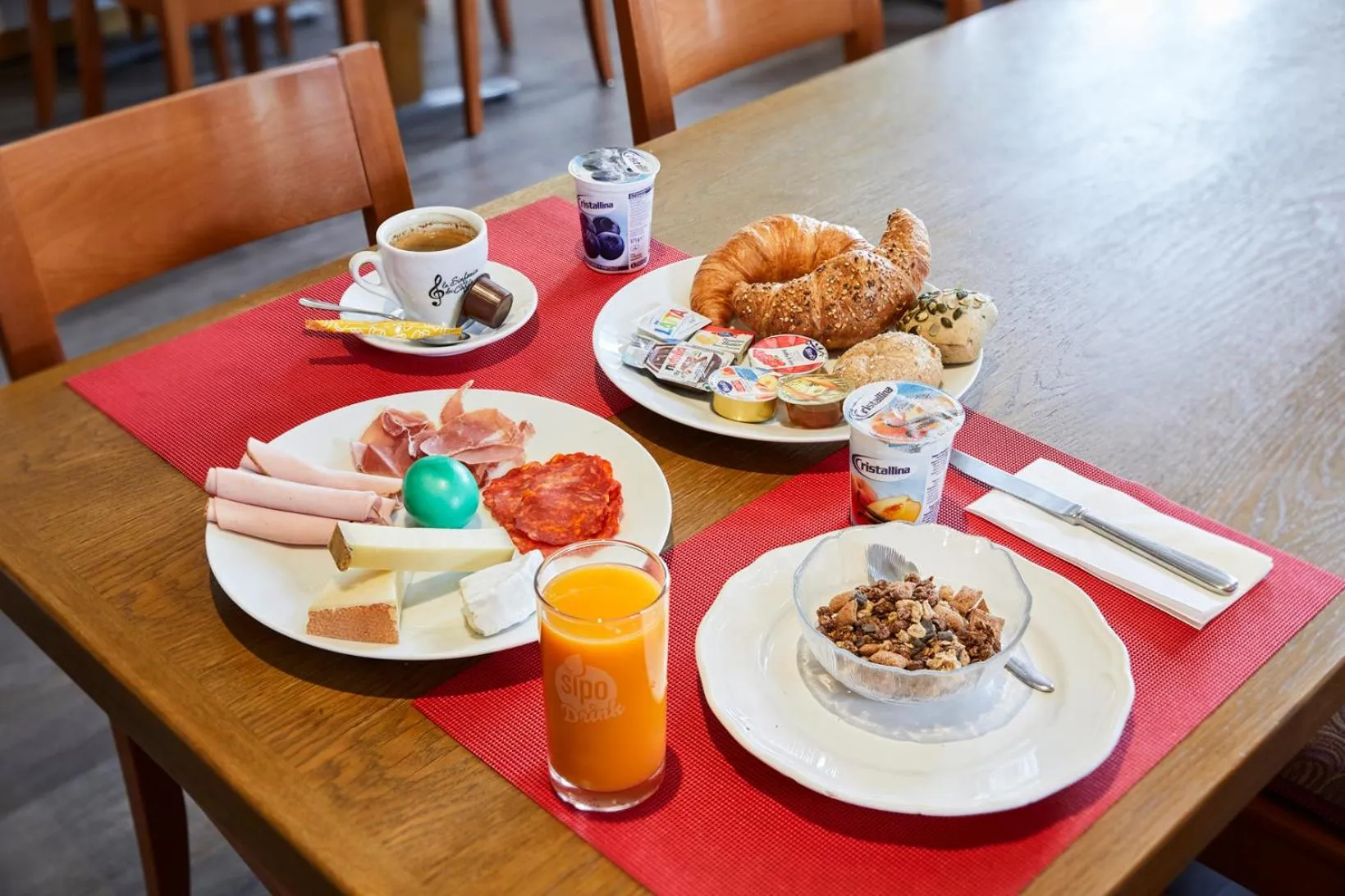 Breakfast in Hotel Rotes Haus