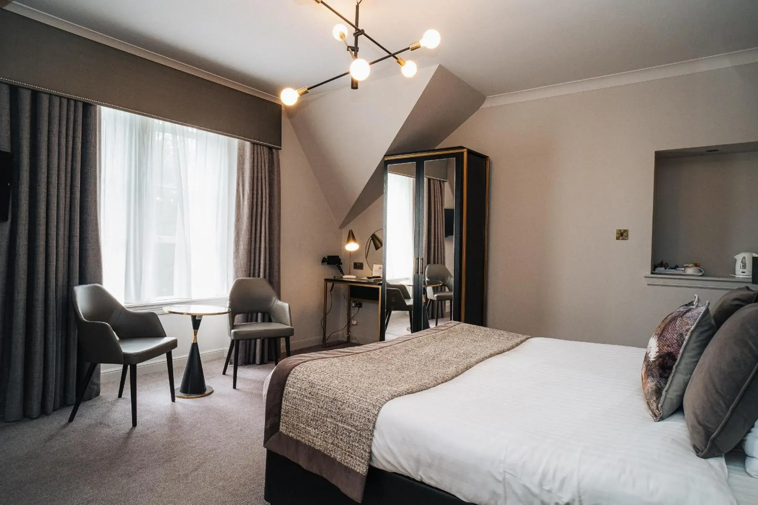 Bed in Number 10 Hotel Bed in Number 10 Hotel