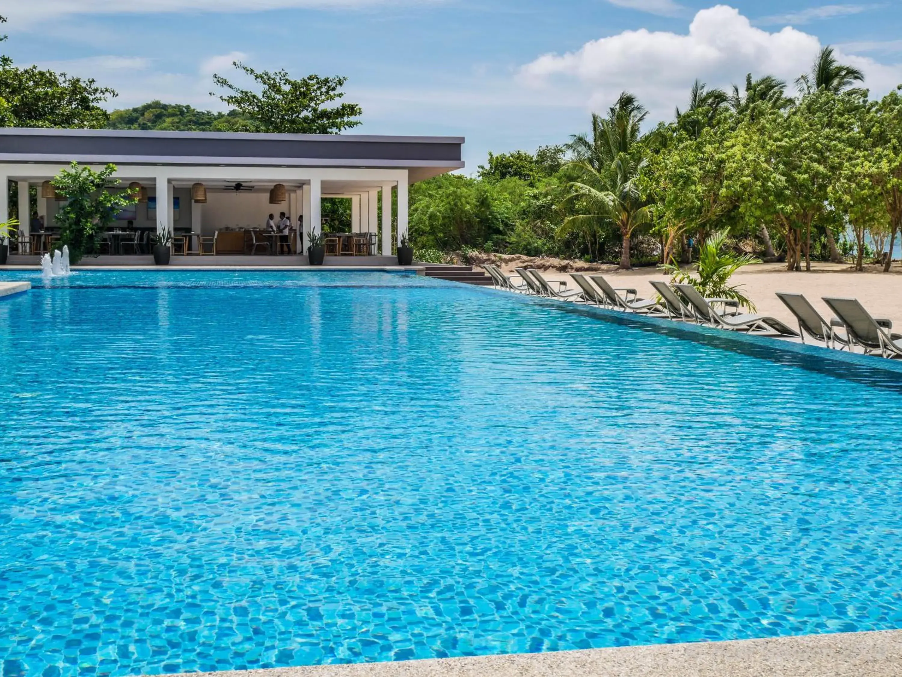 Pool view in Huni Sicogon Pool view in Huni Sicogon