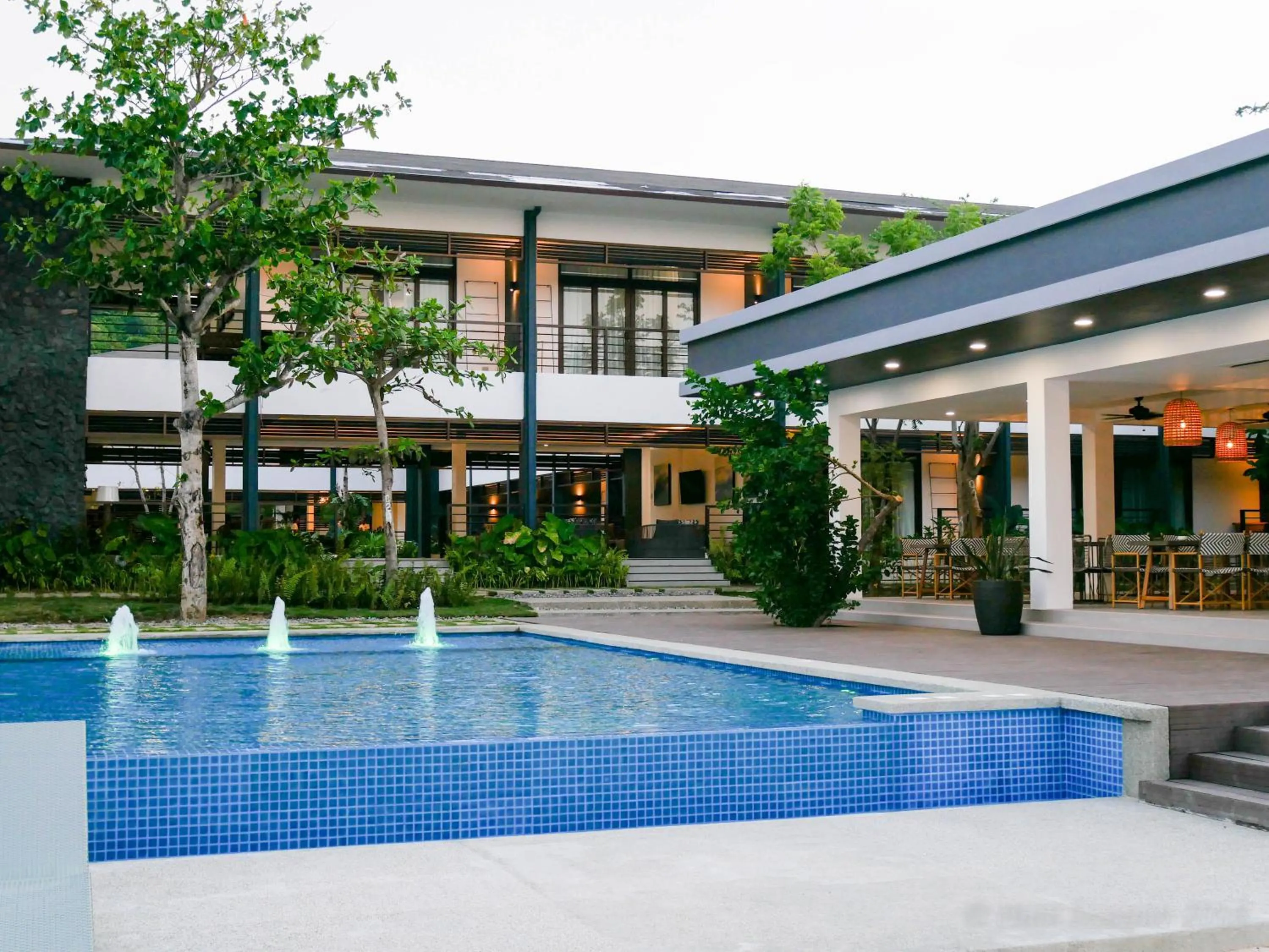 Pool view in Huni Sicogon