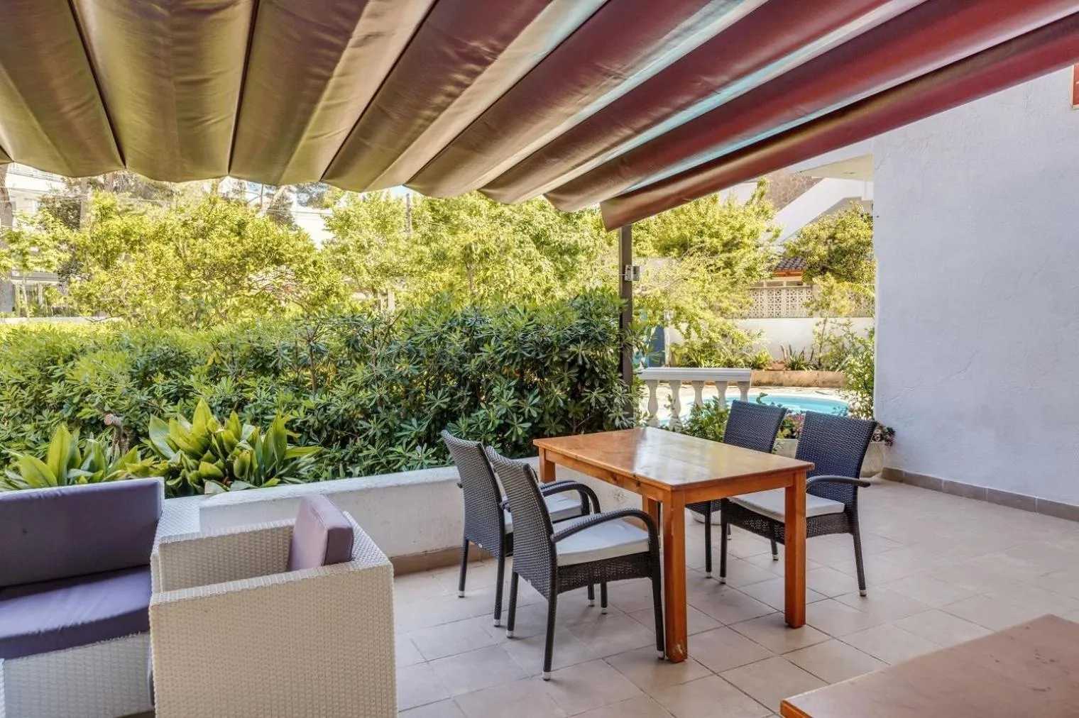 Property building in Apartamento La Cabanya 3c