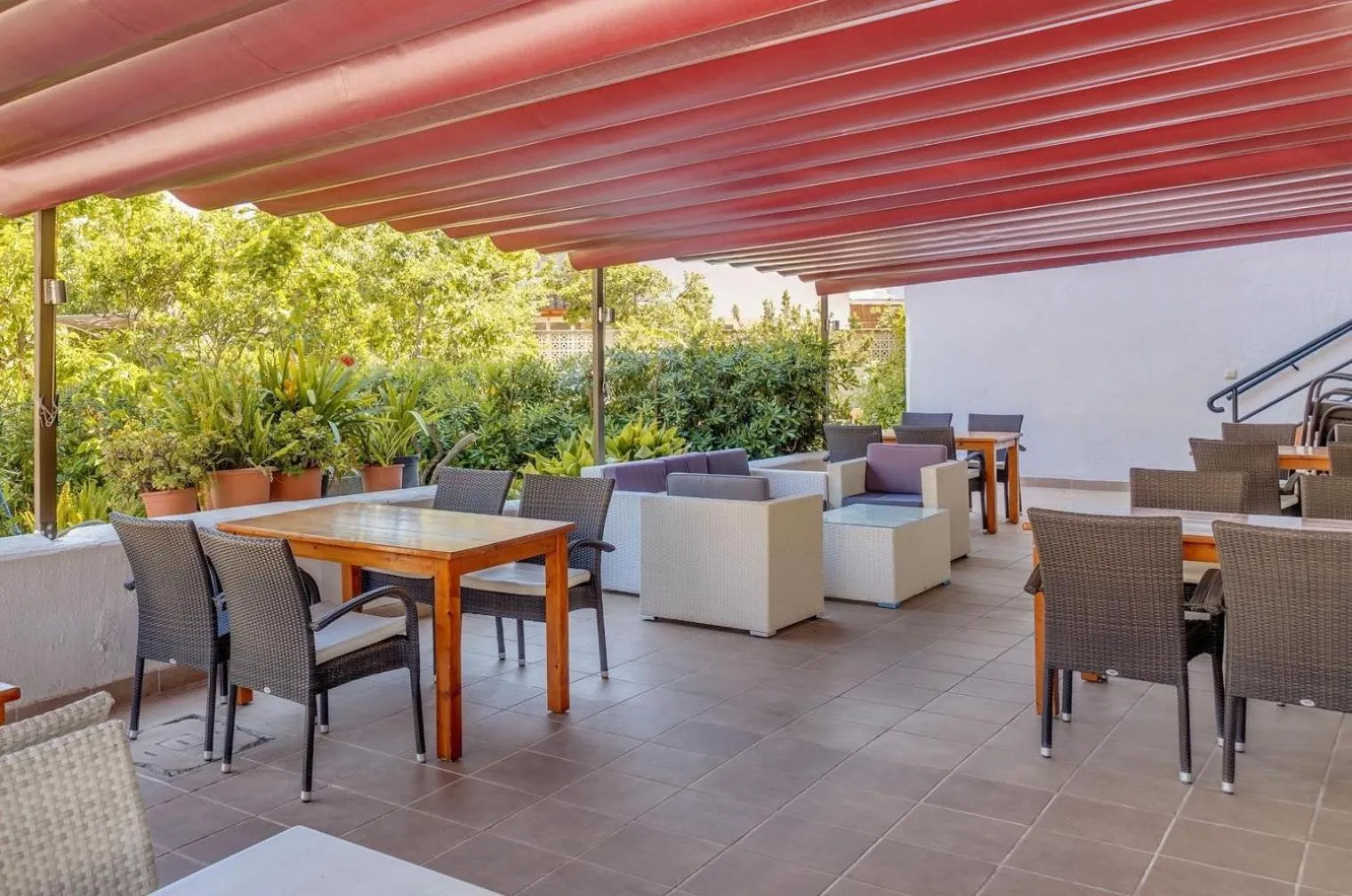 Property building in Apartamento La Cabanya 3c