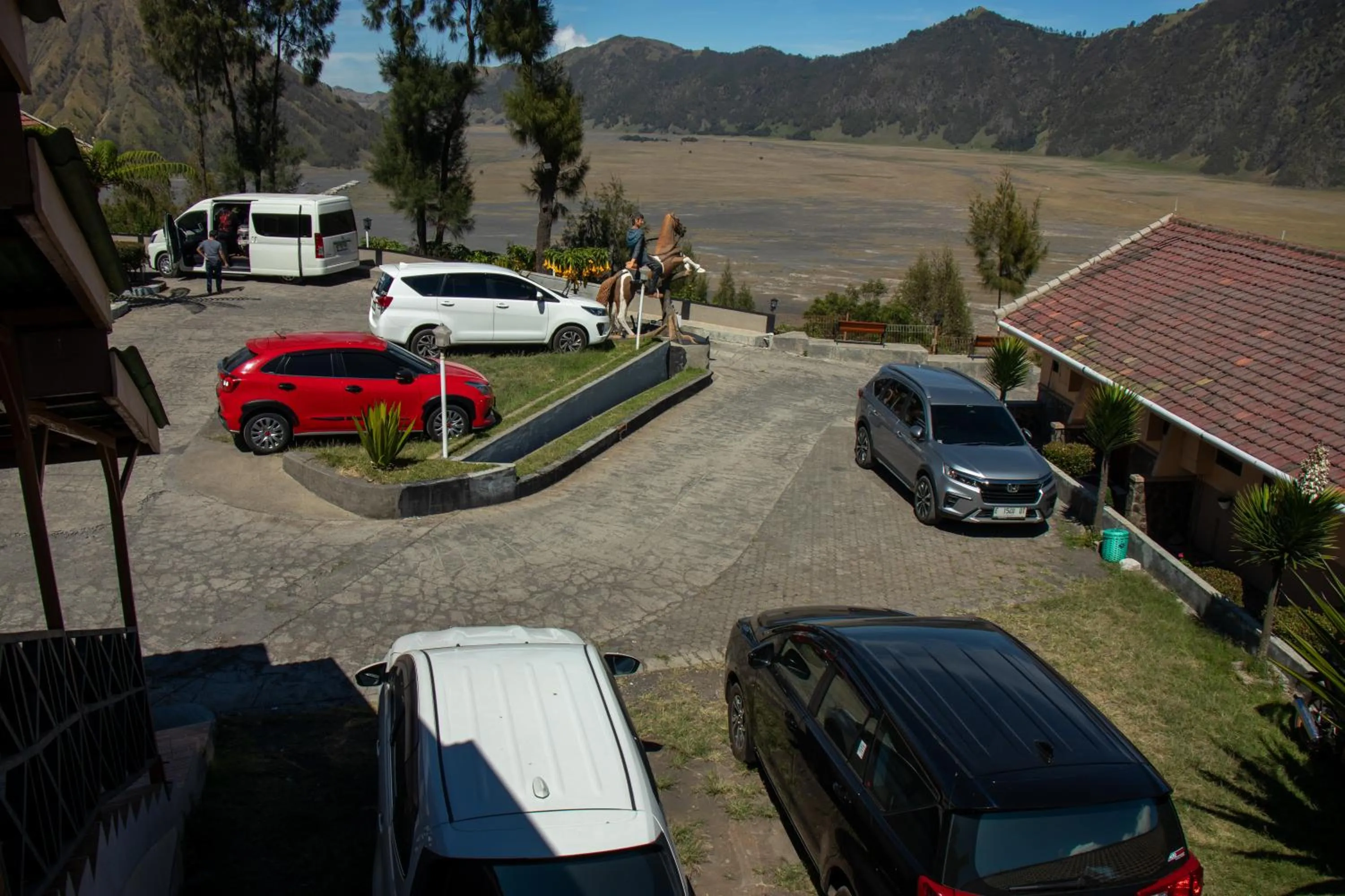 Parking in Cemara Indah Hotel