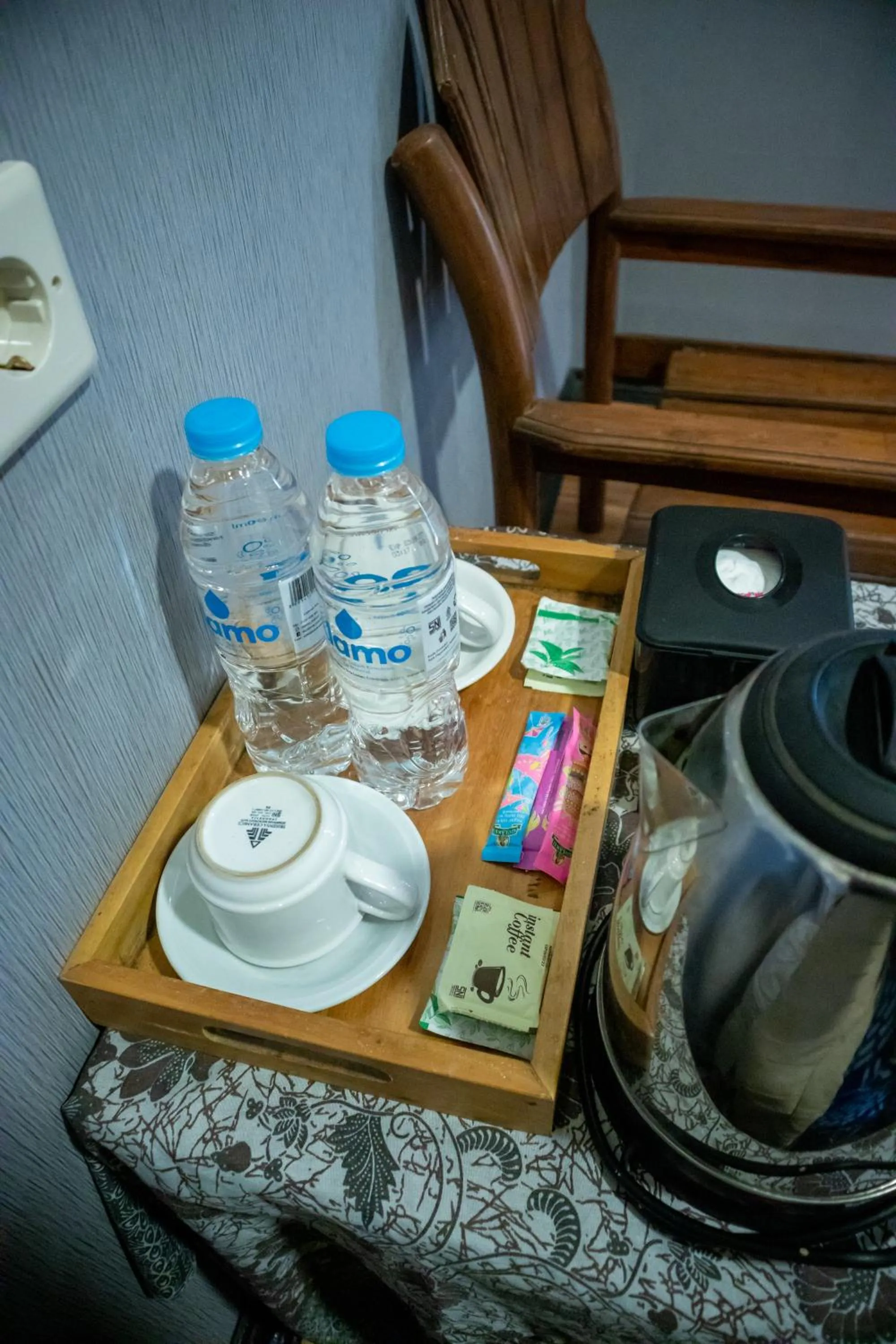 Coffee/tea facilities in Cemara Indah Hotel