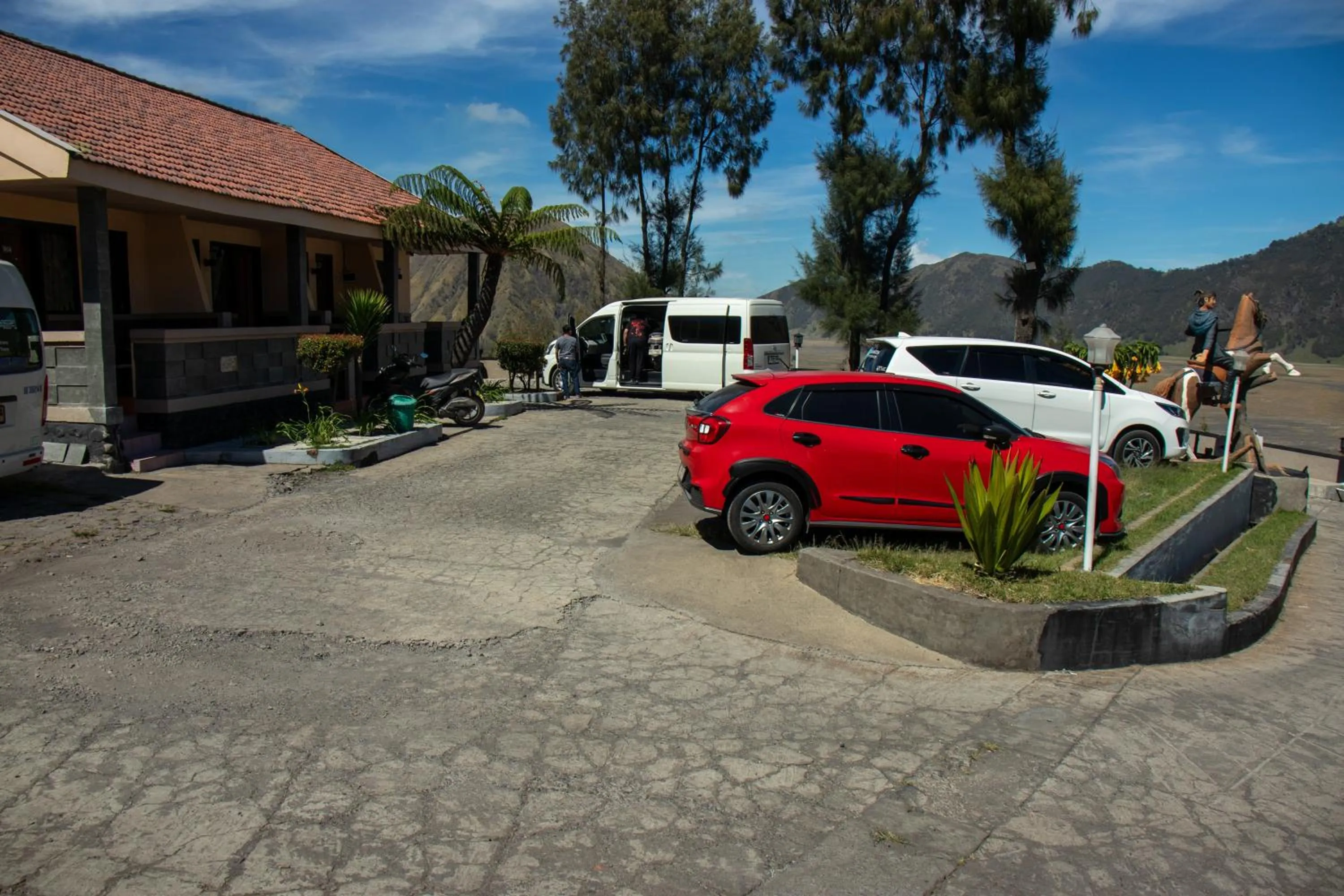 Parking in Cemara Indah Hotel
