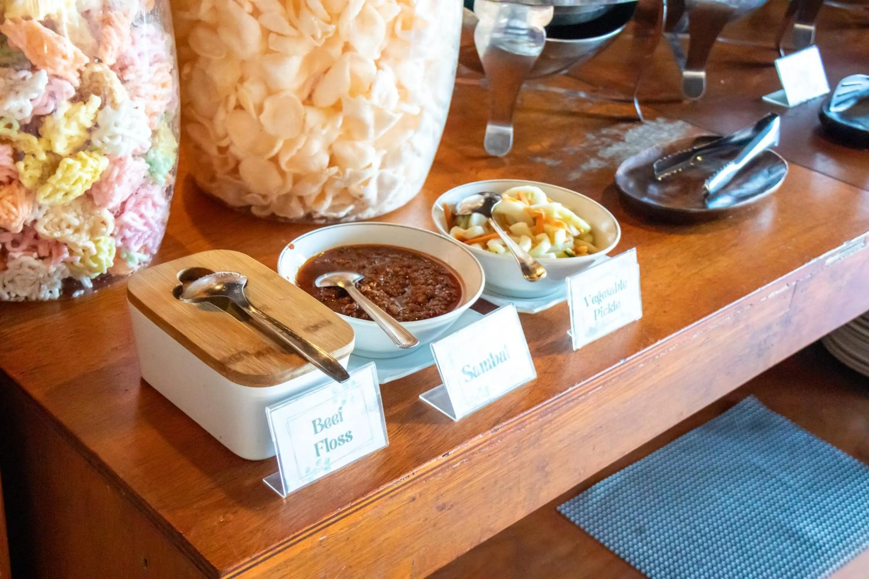 Restaurant/places to eat in Cemara Indah Hotel