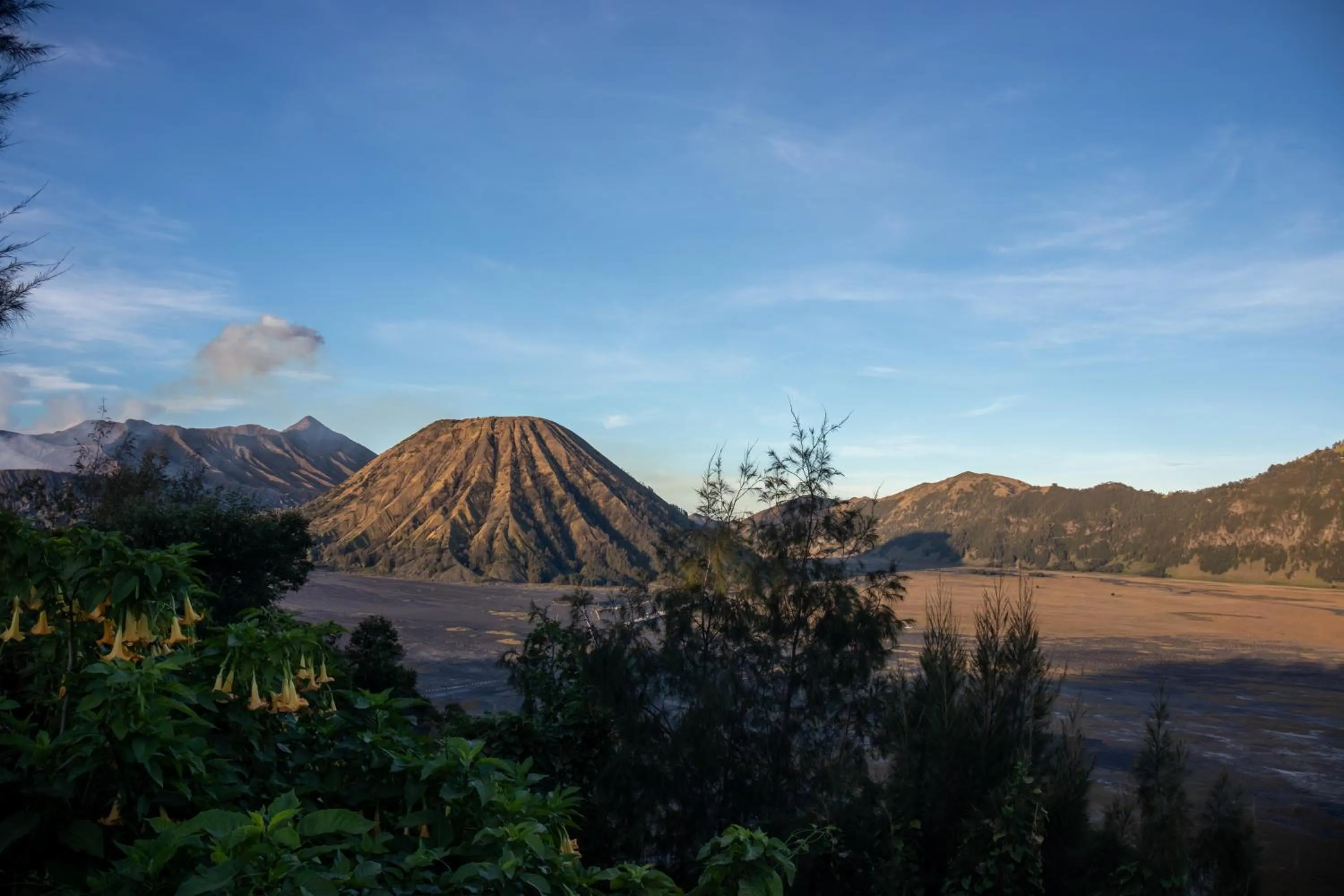Mountain view in Cemara Indah Hotel