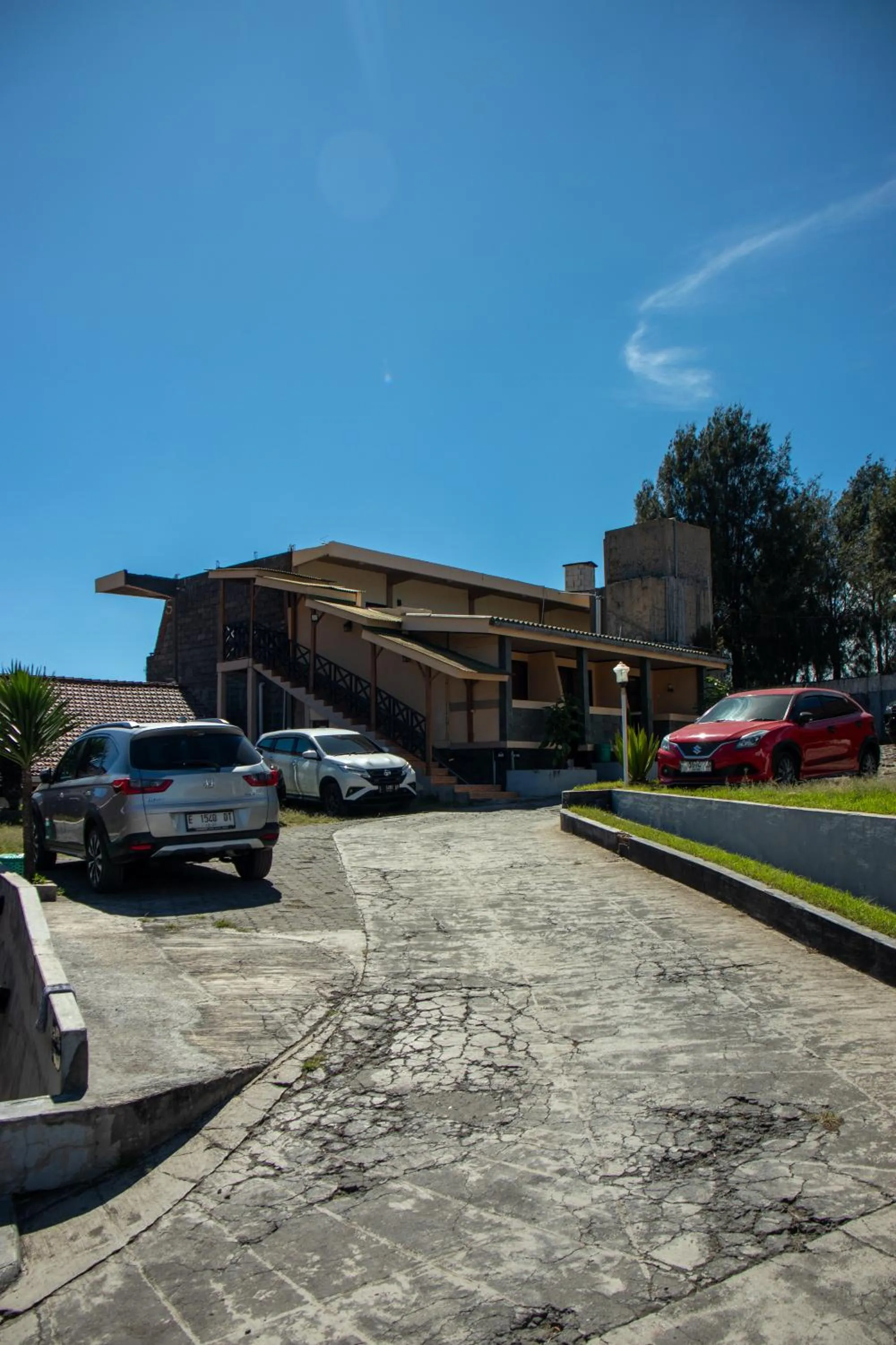 Parking in Cemara Indah Hotel