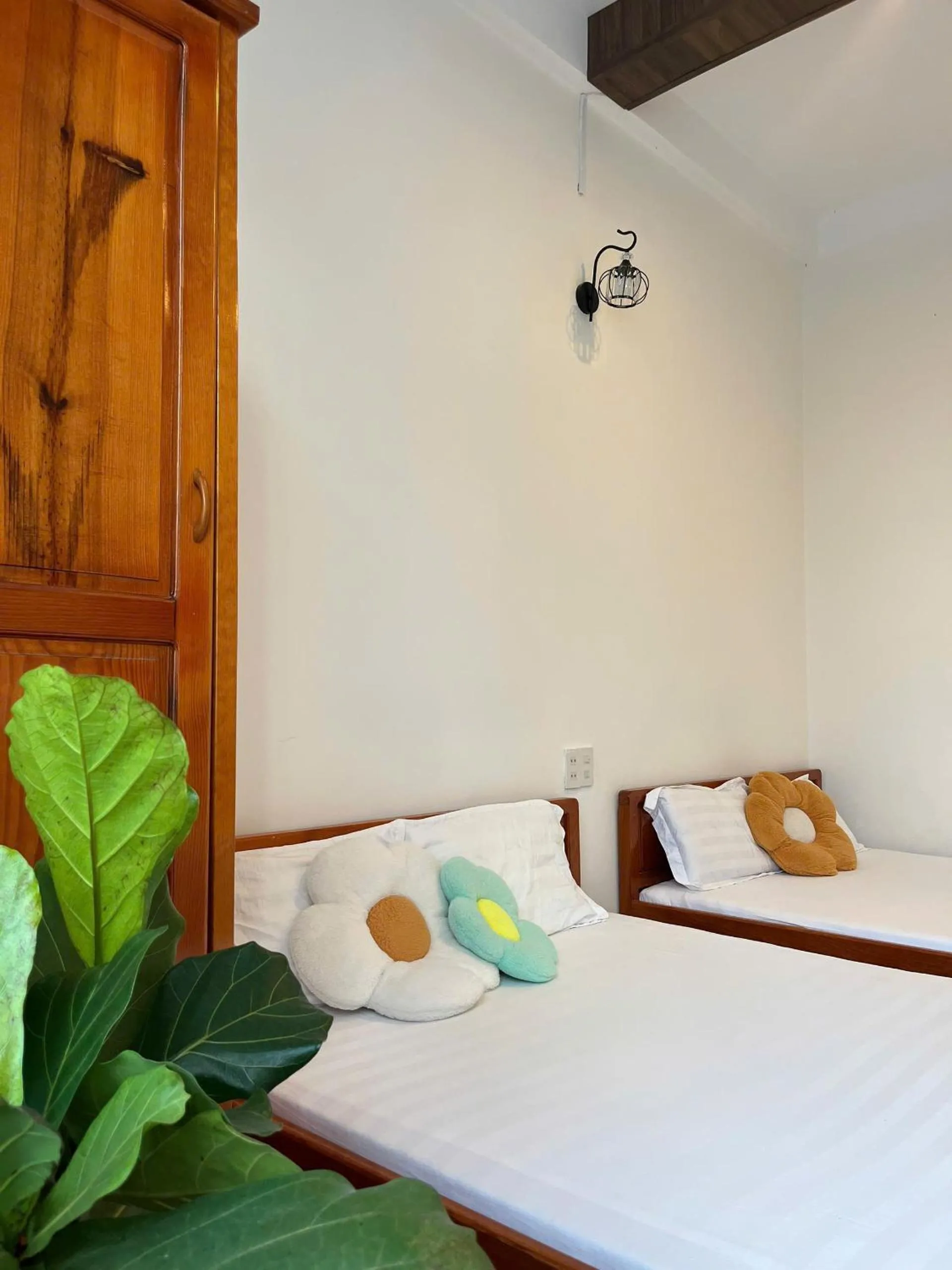 Bed in Kim Quang