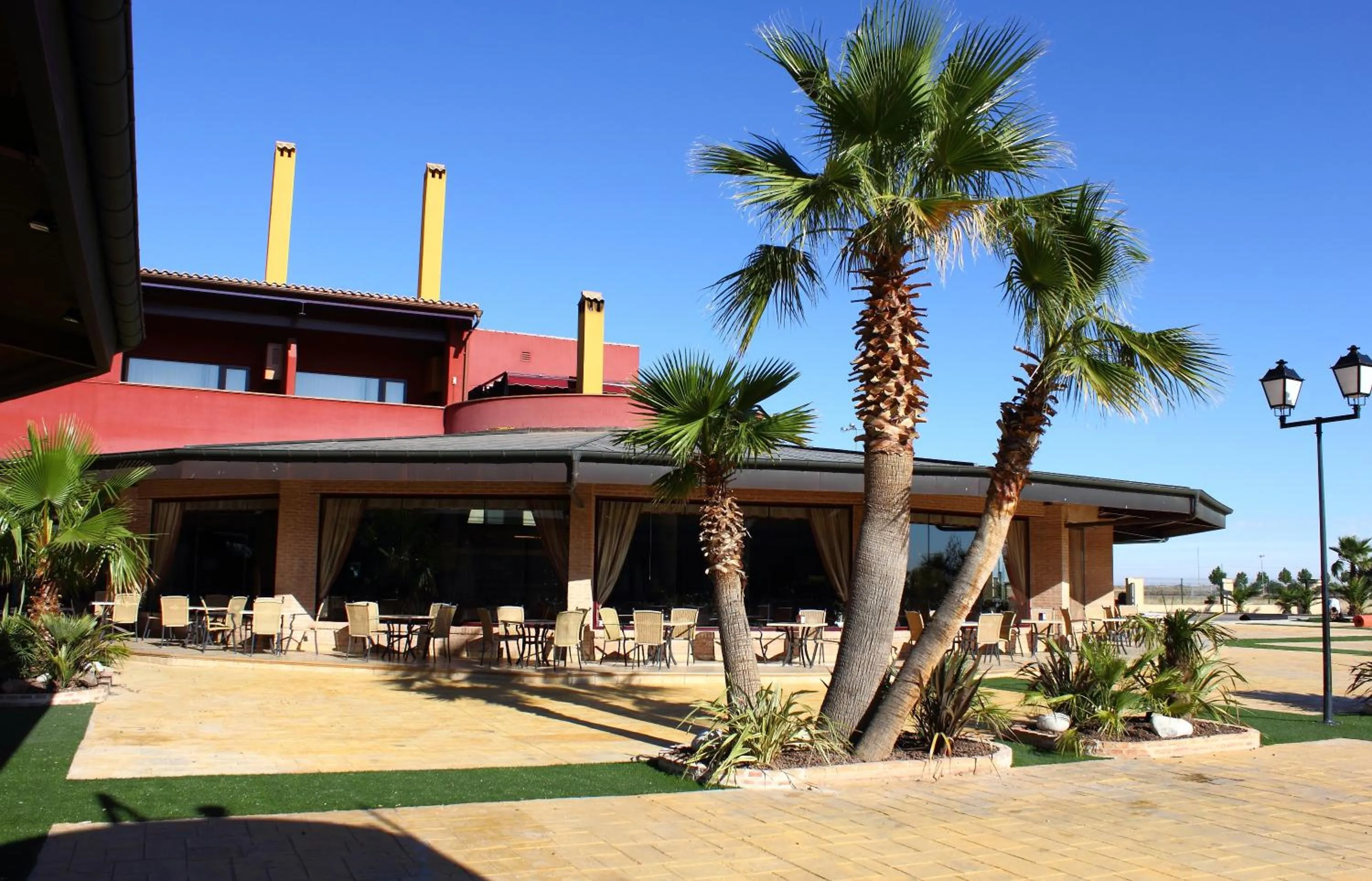 Facade/entrance in Hotel Château Viñasoro