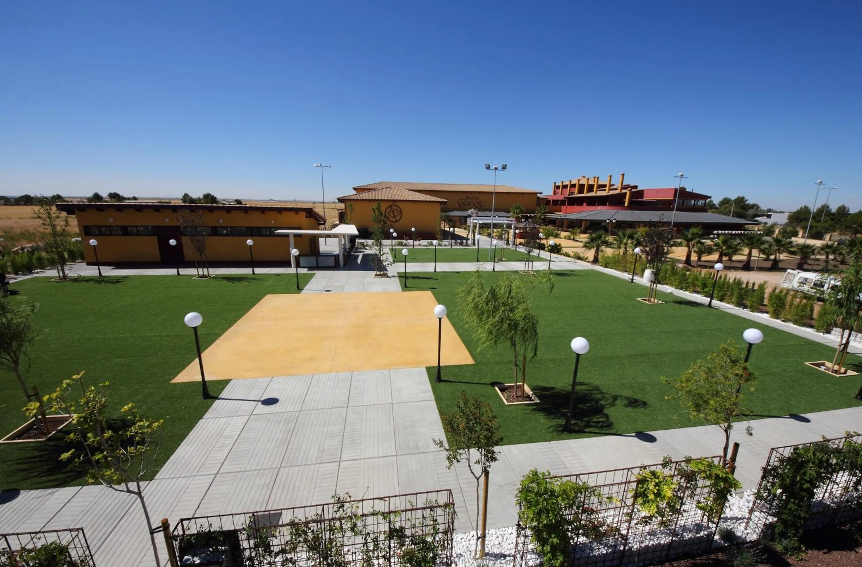Facade/entrance in Hotel Château Viñasoro