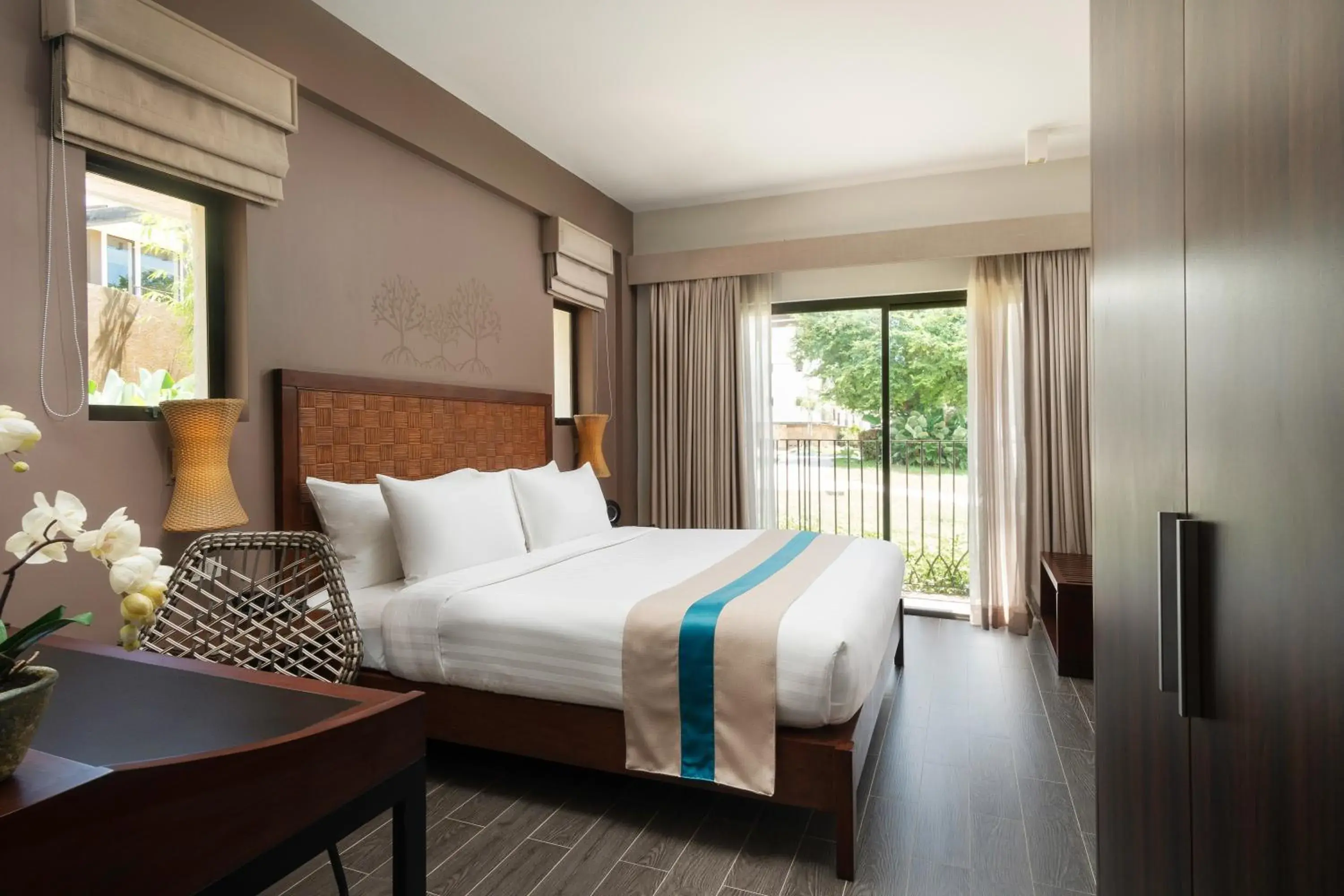 Bed in Bacau Bay Resort Coron Bed in Bacau Bay Resort Coron