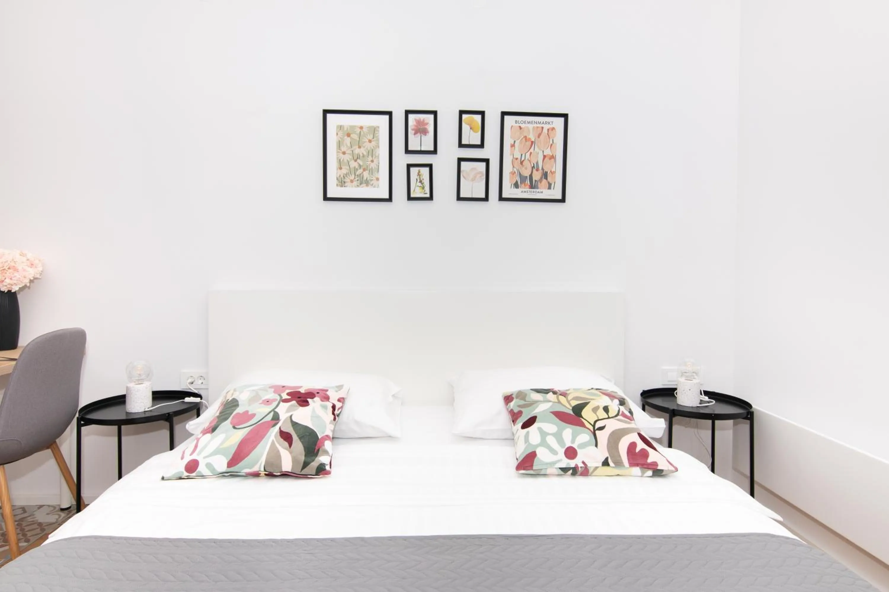 Bed in Forgotten Garden Apartments Portoroz