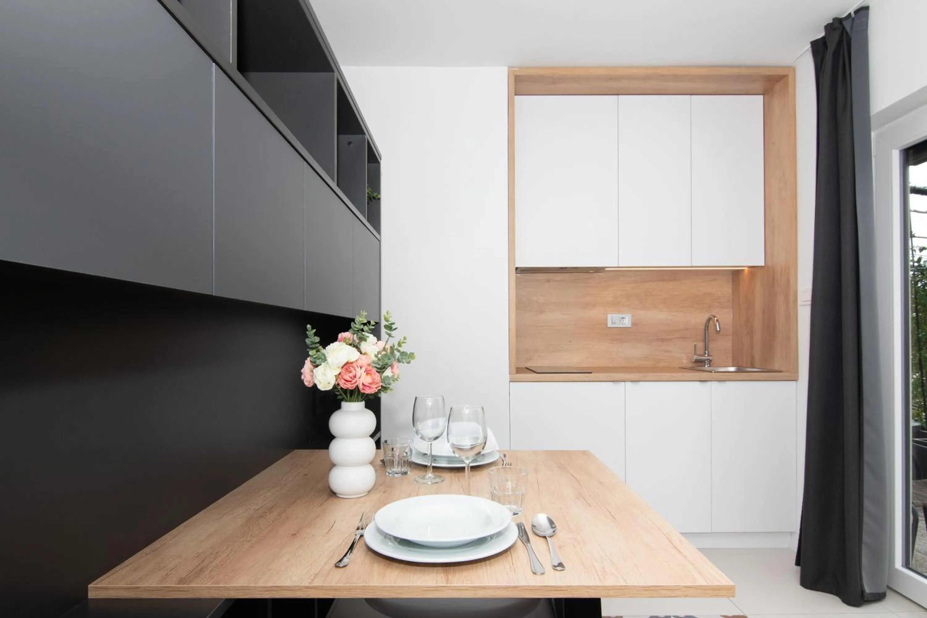 Kitchen or kitchenette in Forgotten Garden Apartments Portoroz