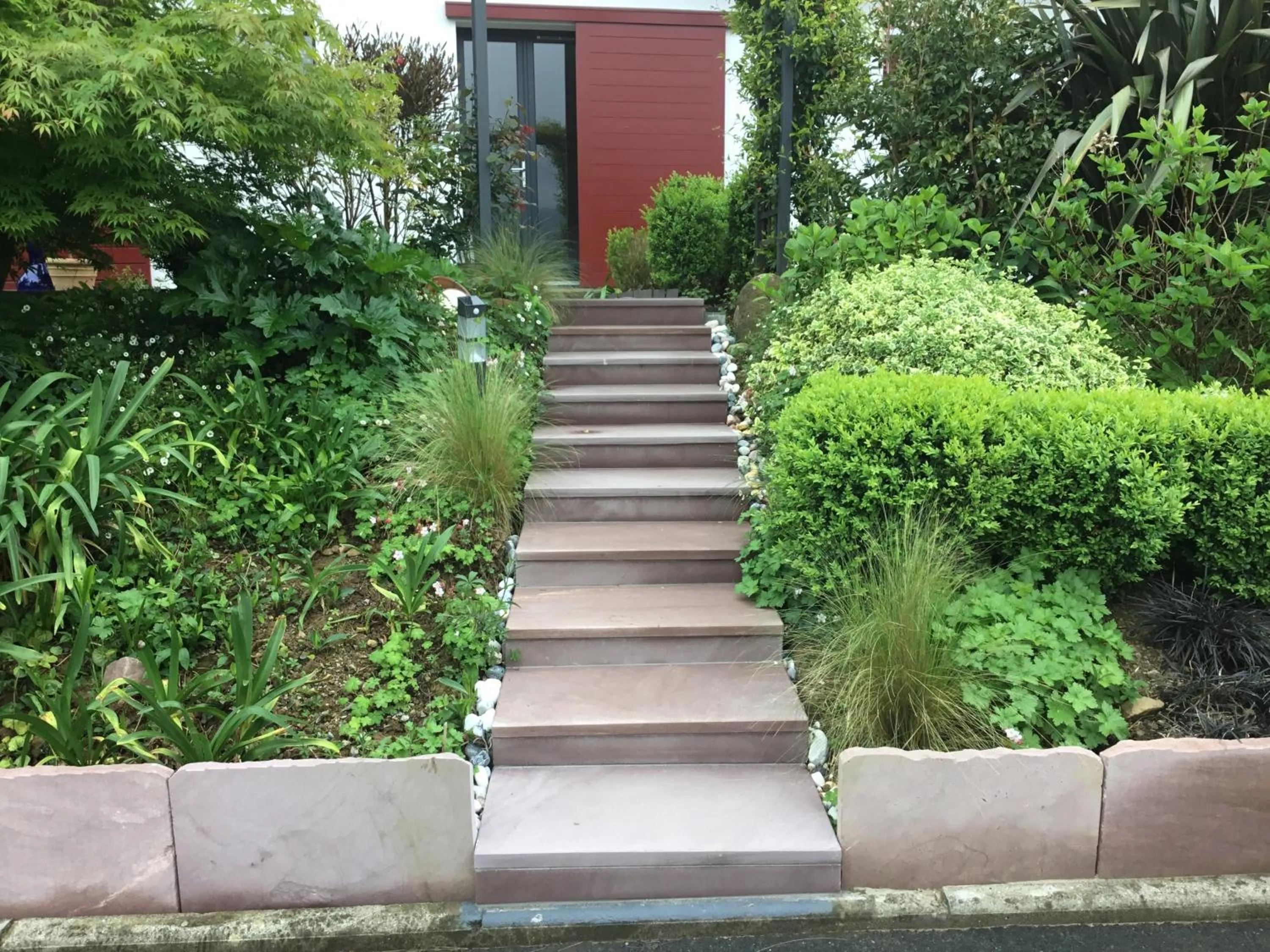 Facade/entrance in Maison Fleurie
