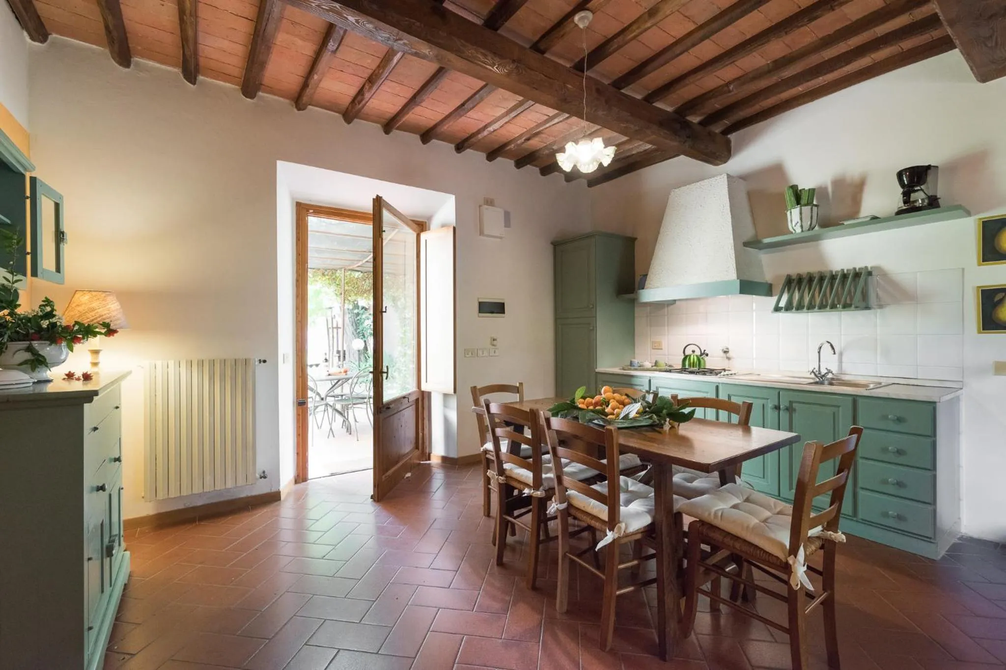 Kitchen or kitchenette in Podere Torricella
