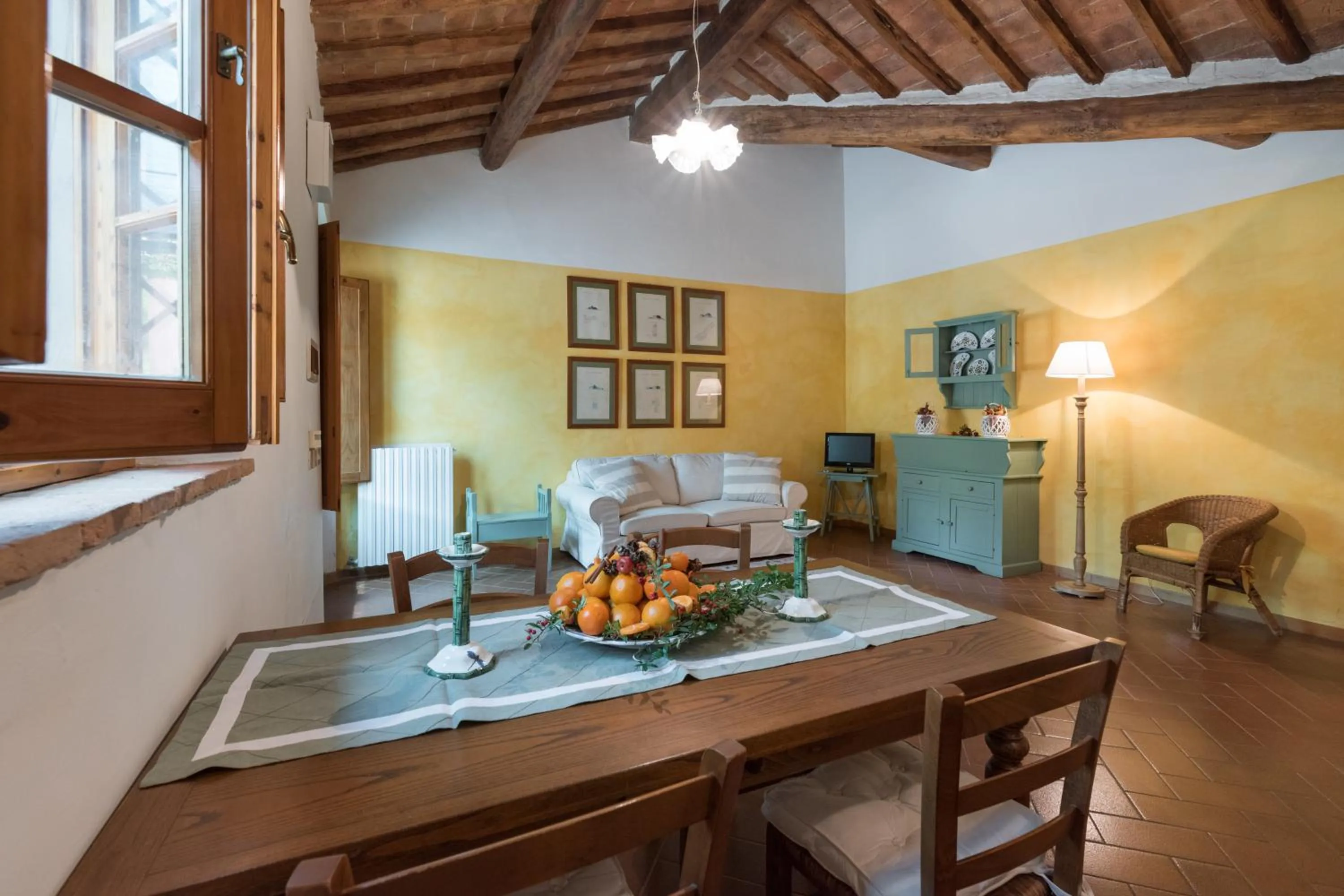 Dining area in Podere Torricella