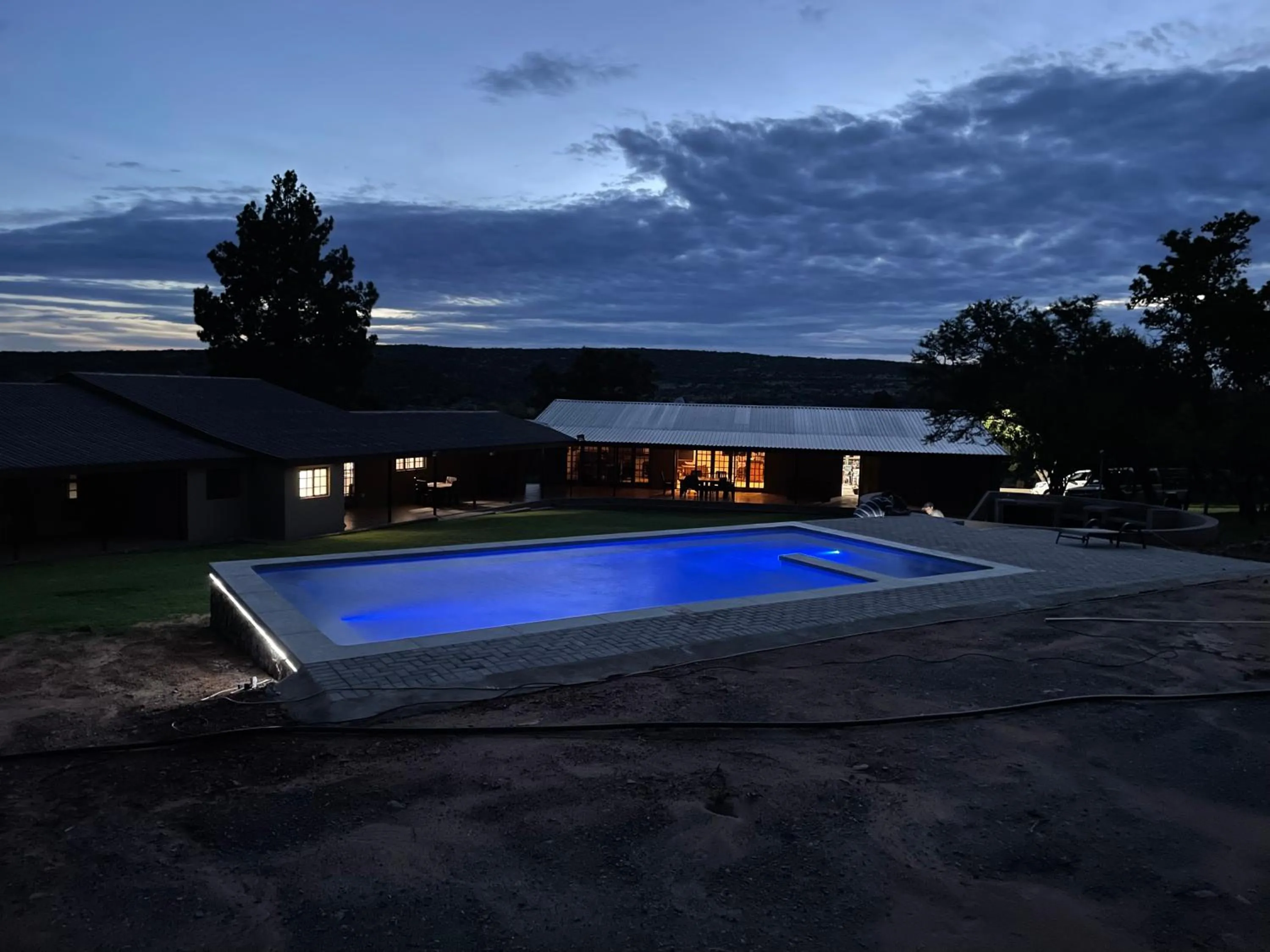 Kransberg Country Lodge Guest Farm