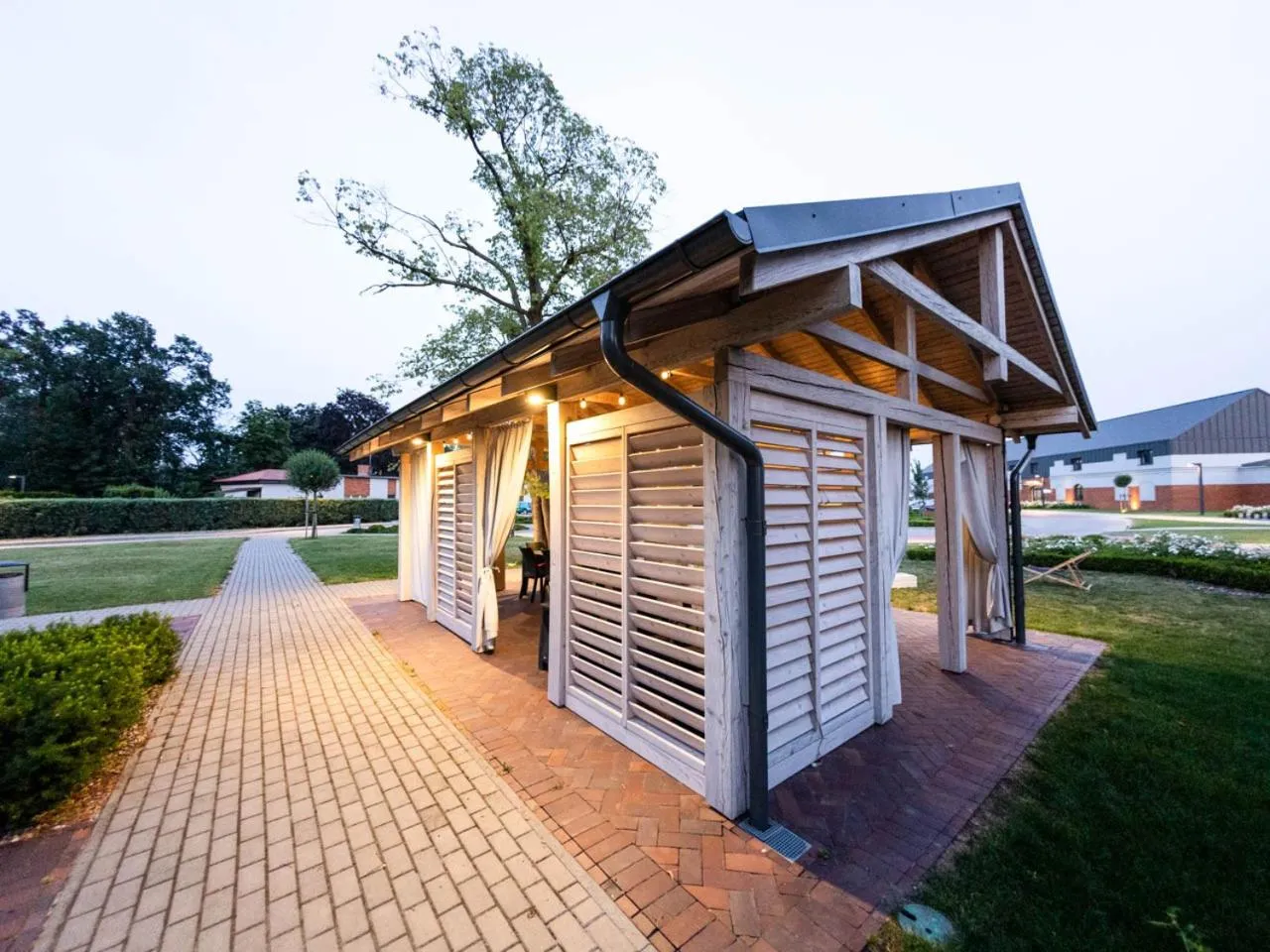 Property building in Ignasiak Hotel