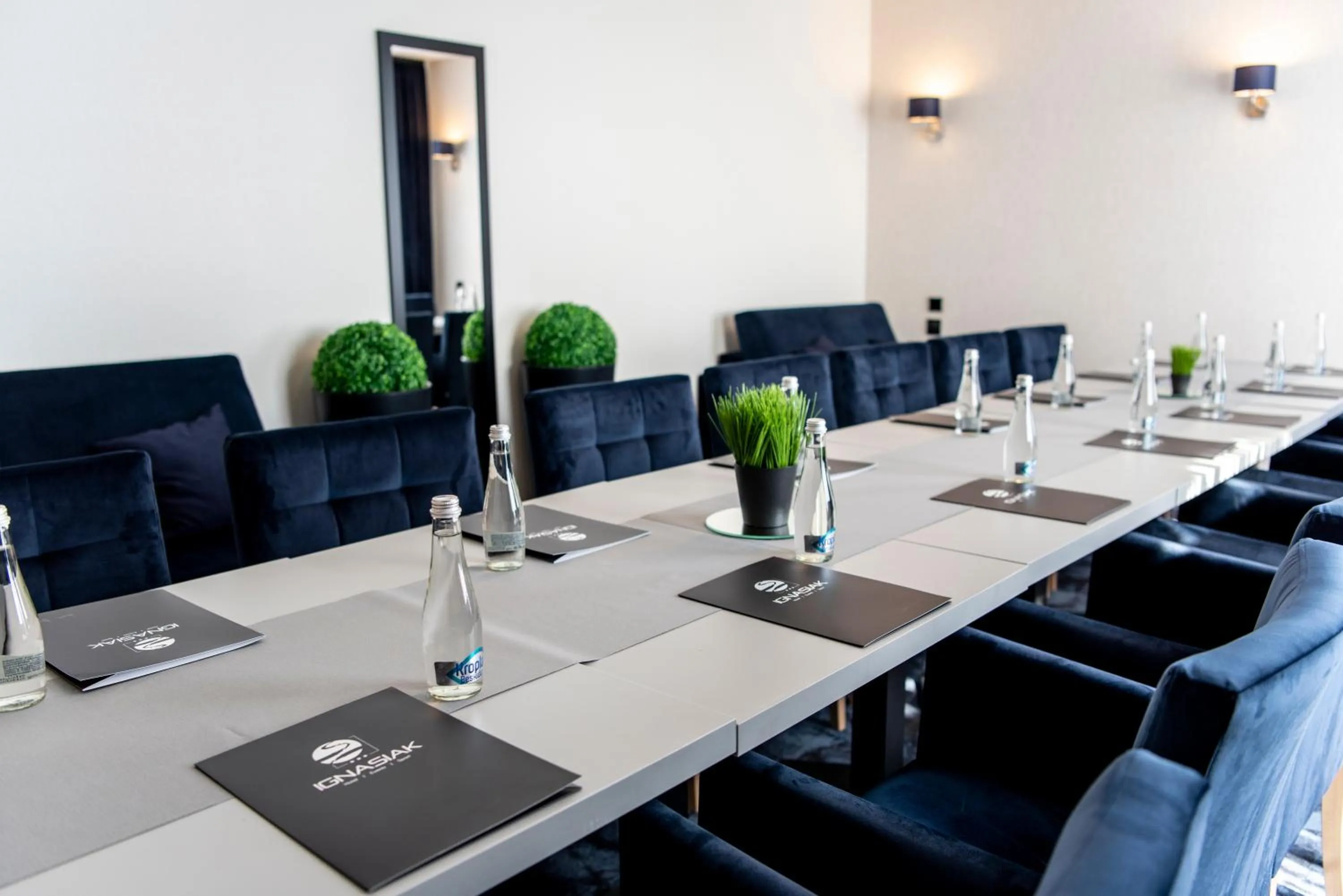 Property logo or sign in Ignasiak Hotel