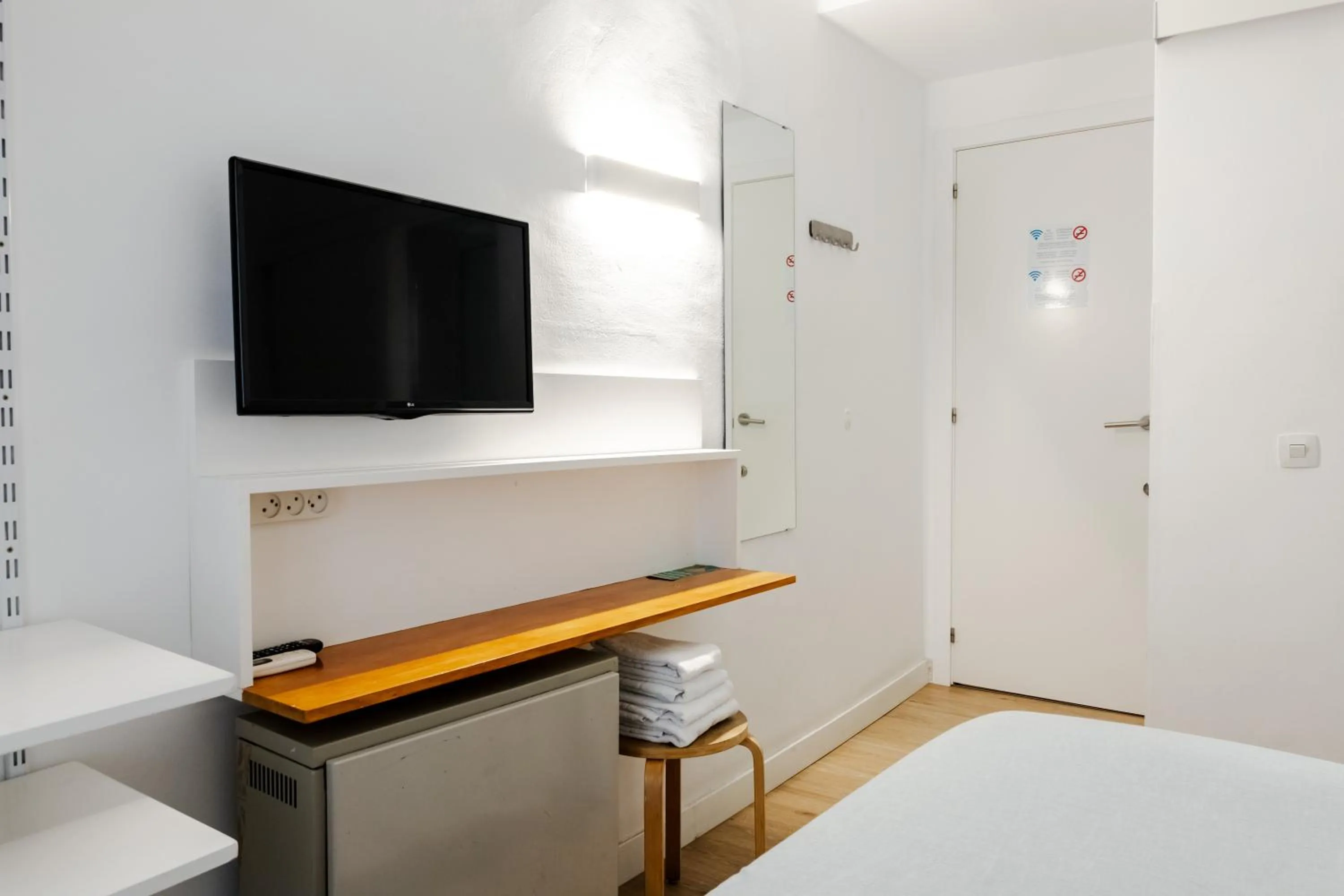 Decorative detail, Bed in Hostal La Zona