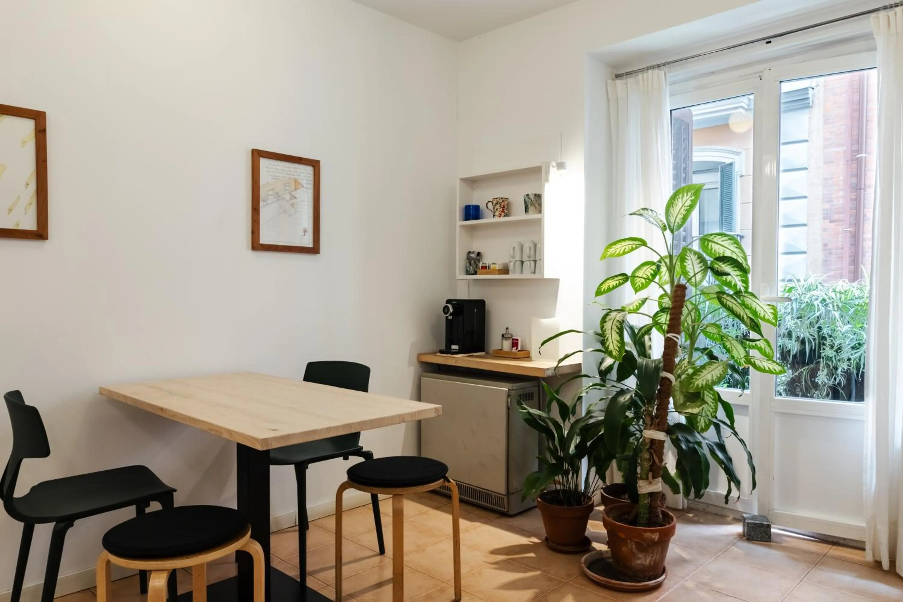 Dining area in Hostal La Zona