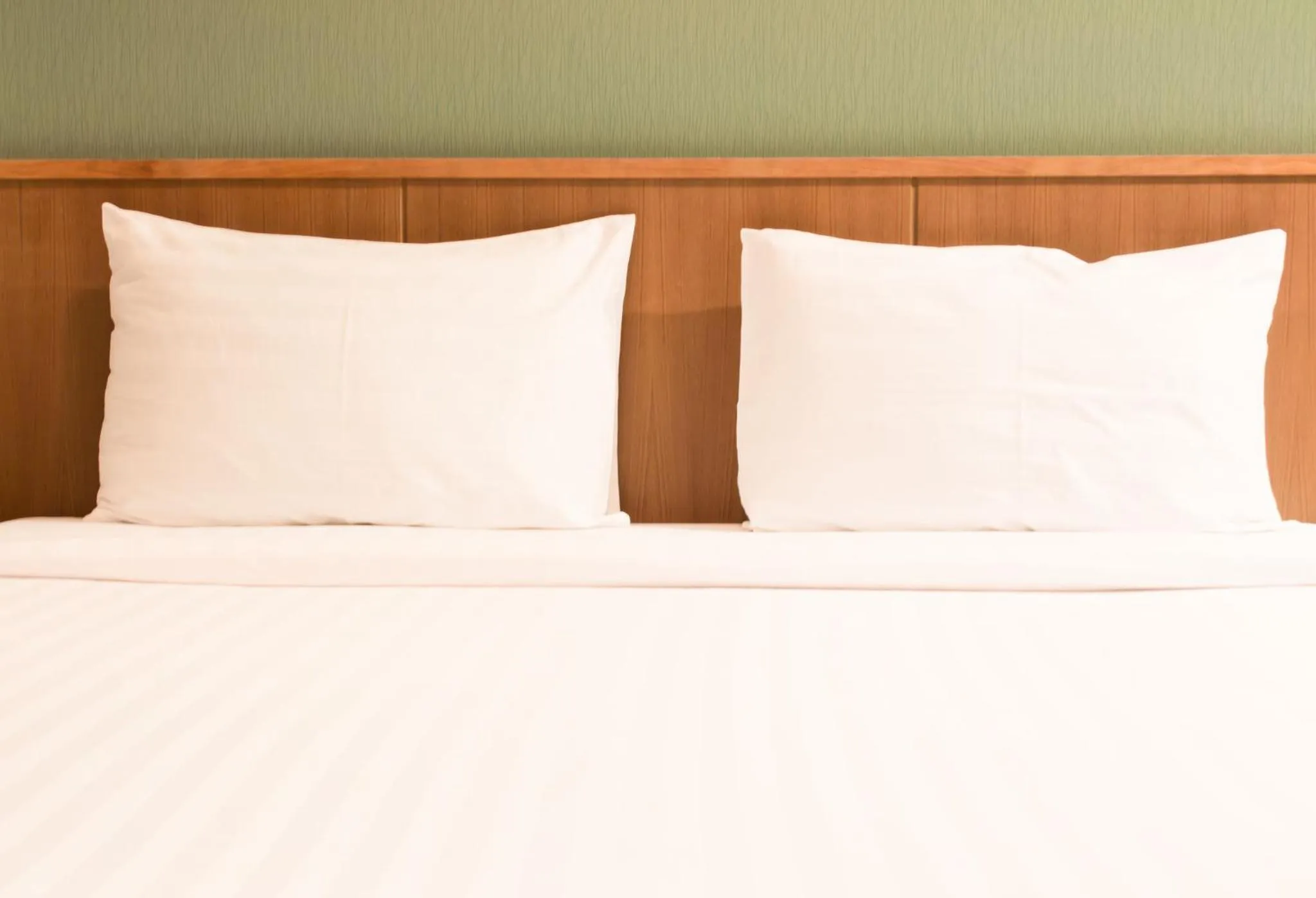 Photo of the whole room, Bed in Garner Hotel Rotherham East by IHG