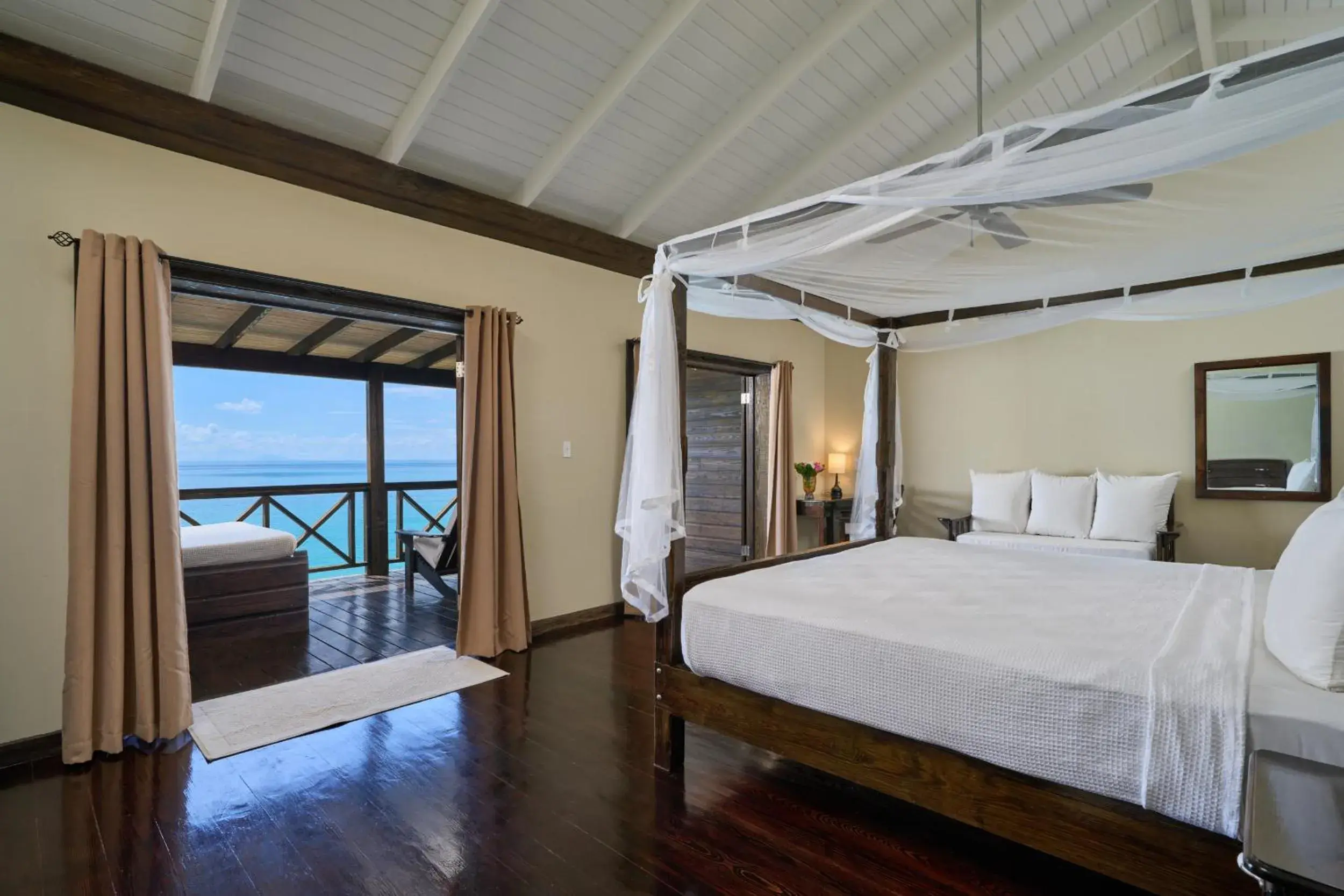 Bedroom, Bed in Keyonna Beach - All Inclusive - Couples Only Bedroom, Bed in Keyonna Beach - All Inclusive - Couples Only