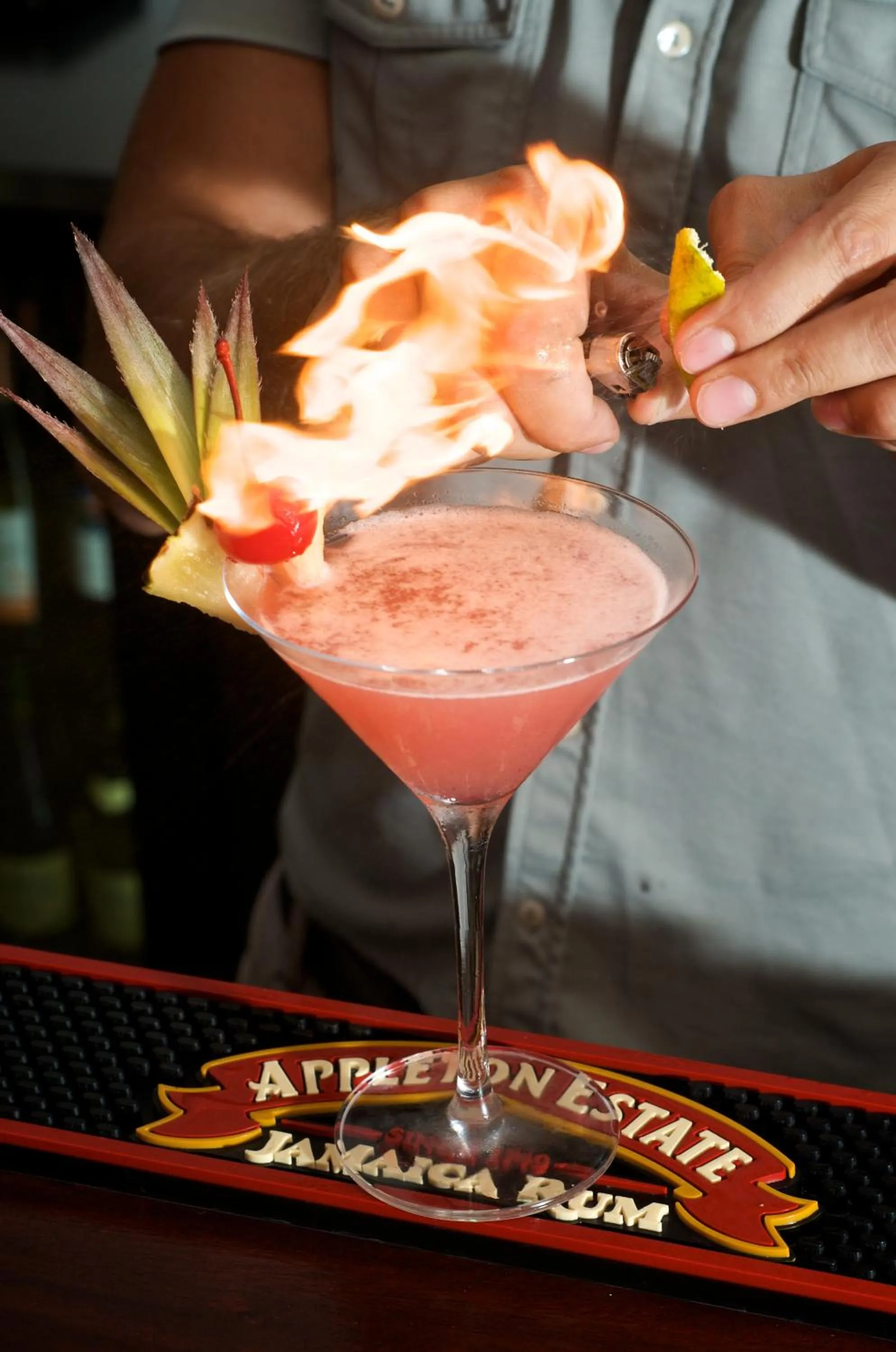 Lounge or bar in Bacolet Beach Club