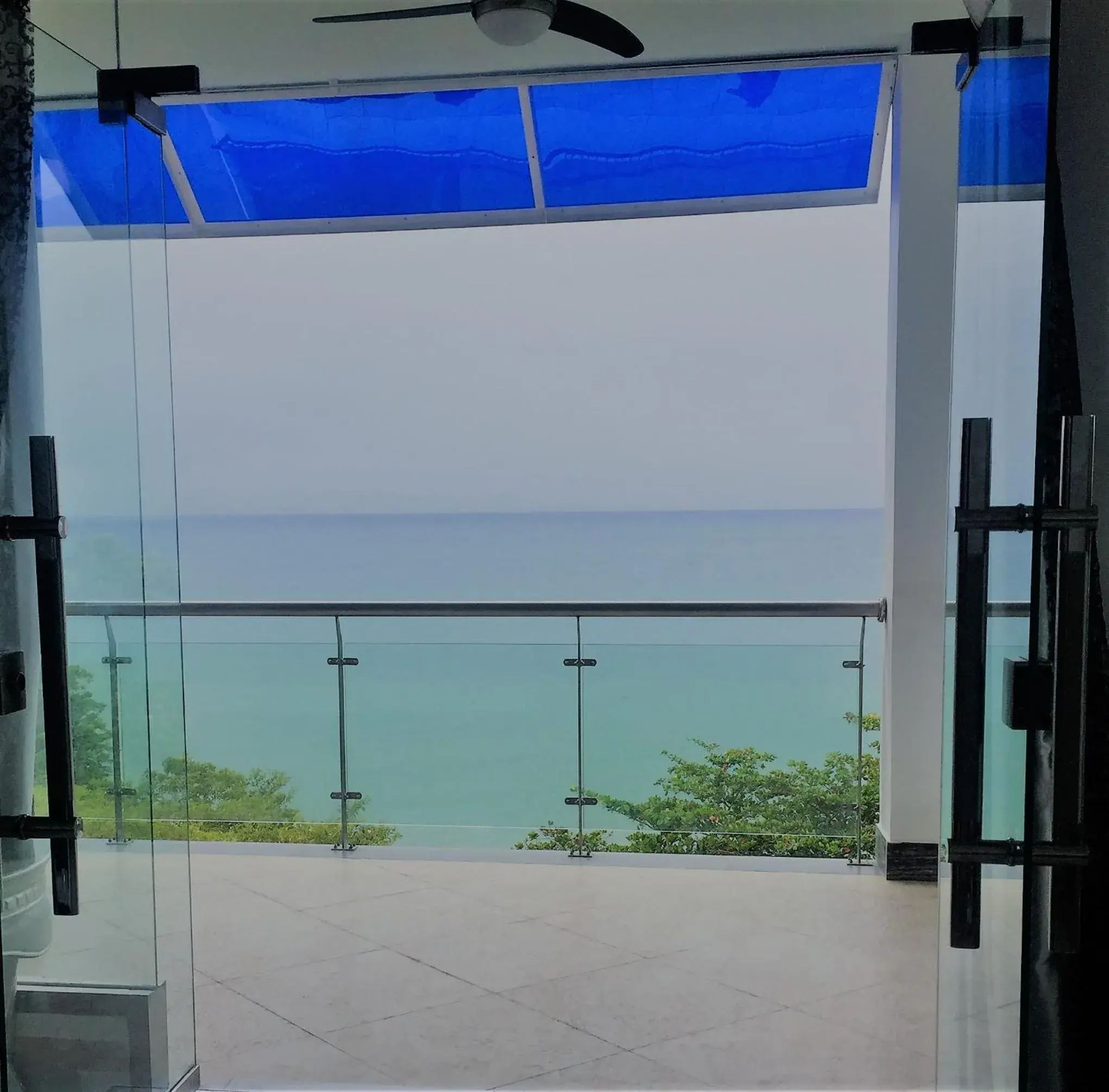 Suite with Sea View in Bacolet Beach Club Suite with Sea View in Bacolet Beach Club