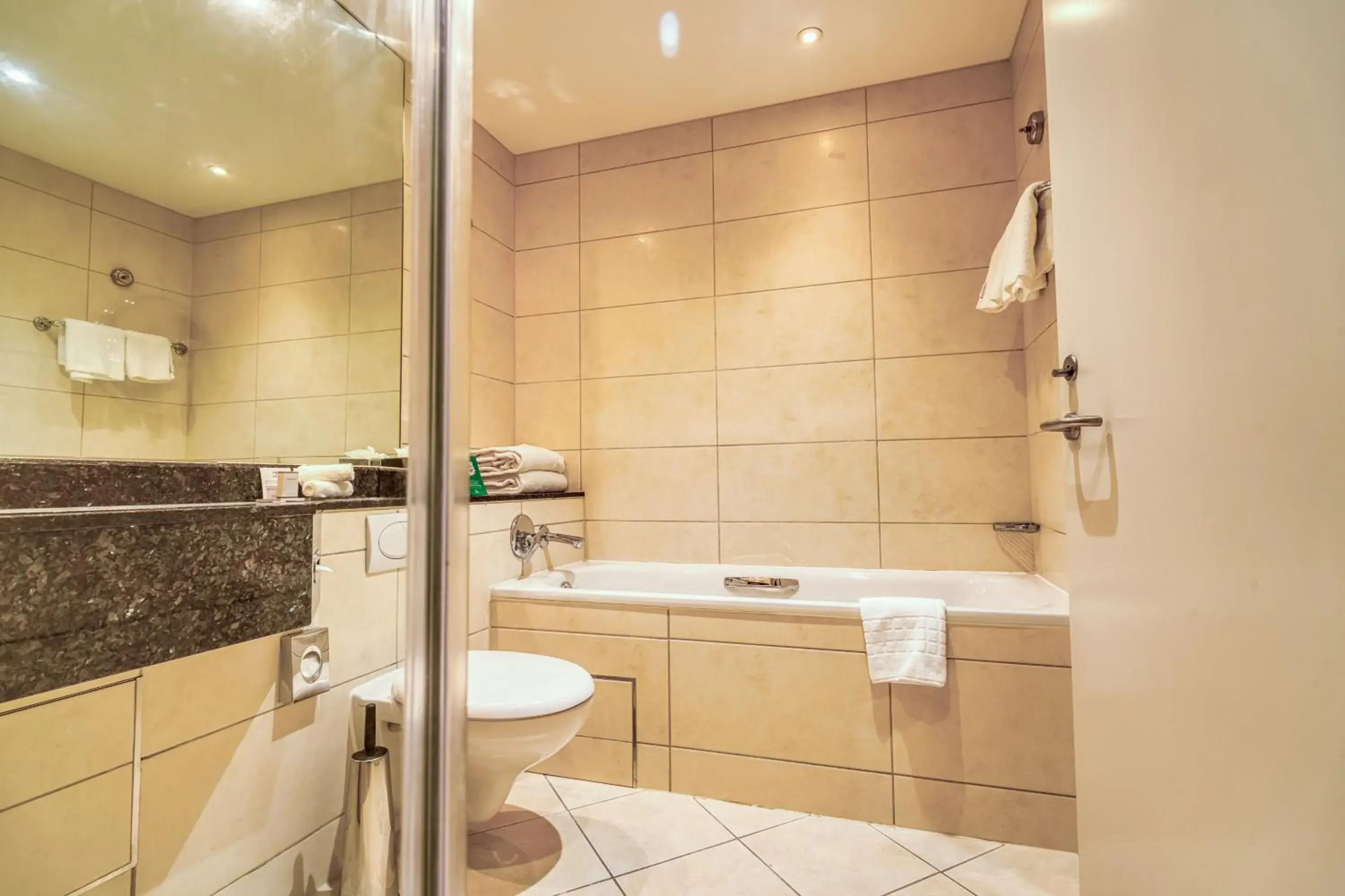 Club Double Room in East Sussex National Hotel, Golf Resort & Spa Club Double Room in East Sussex National Hotel, Golf Resort & Spa