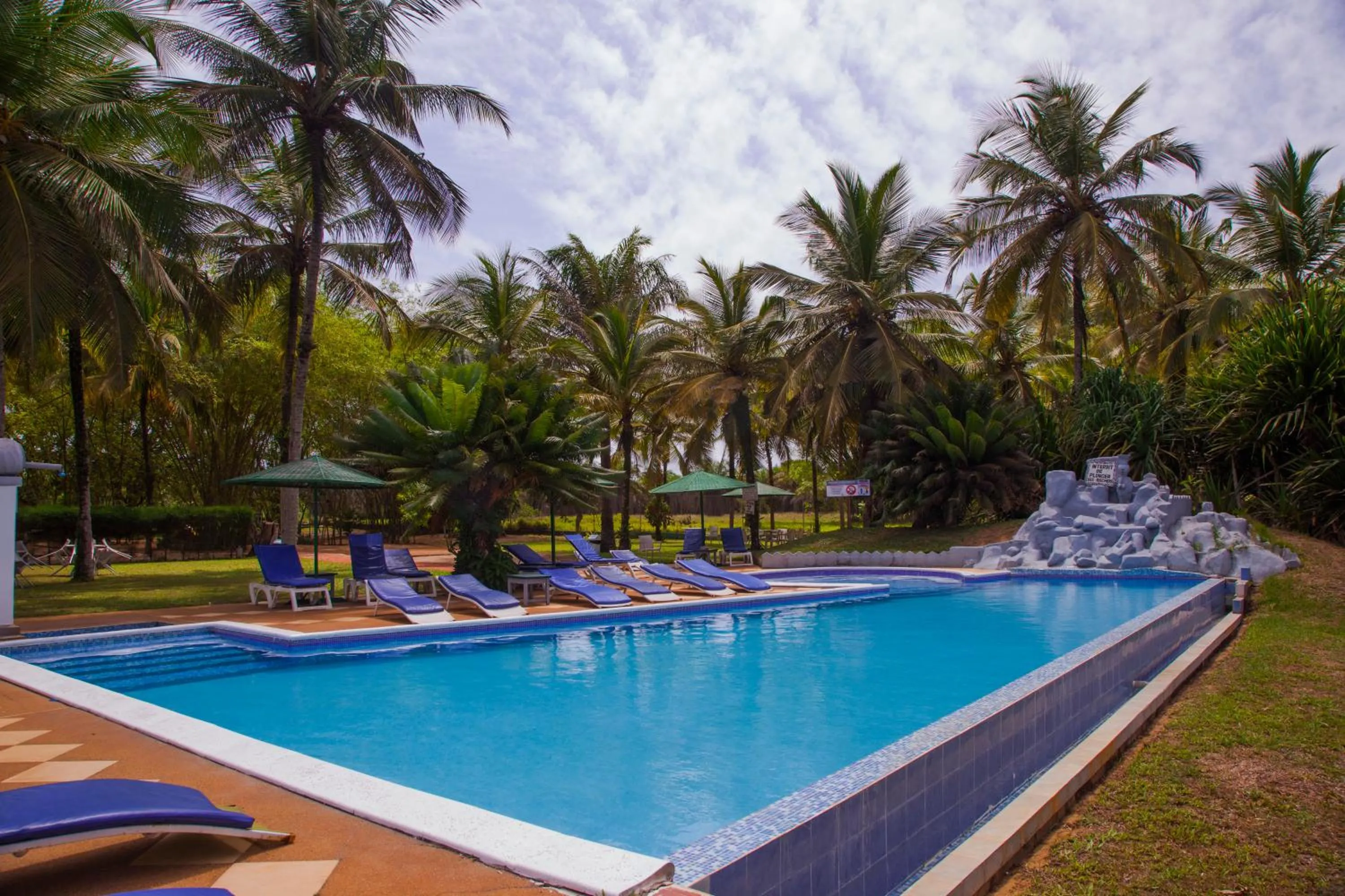 Property building in African Queen Lodge