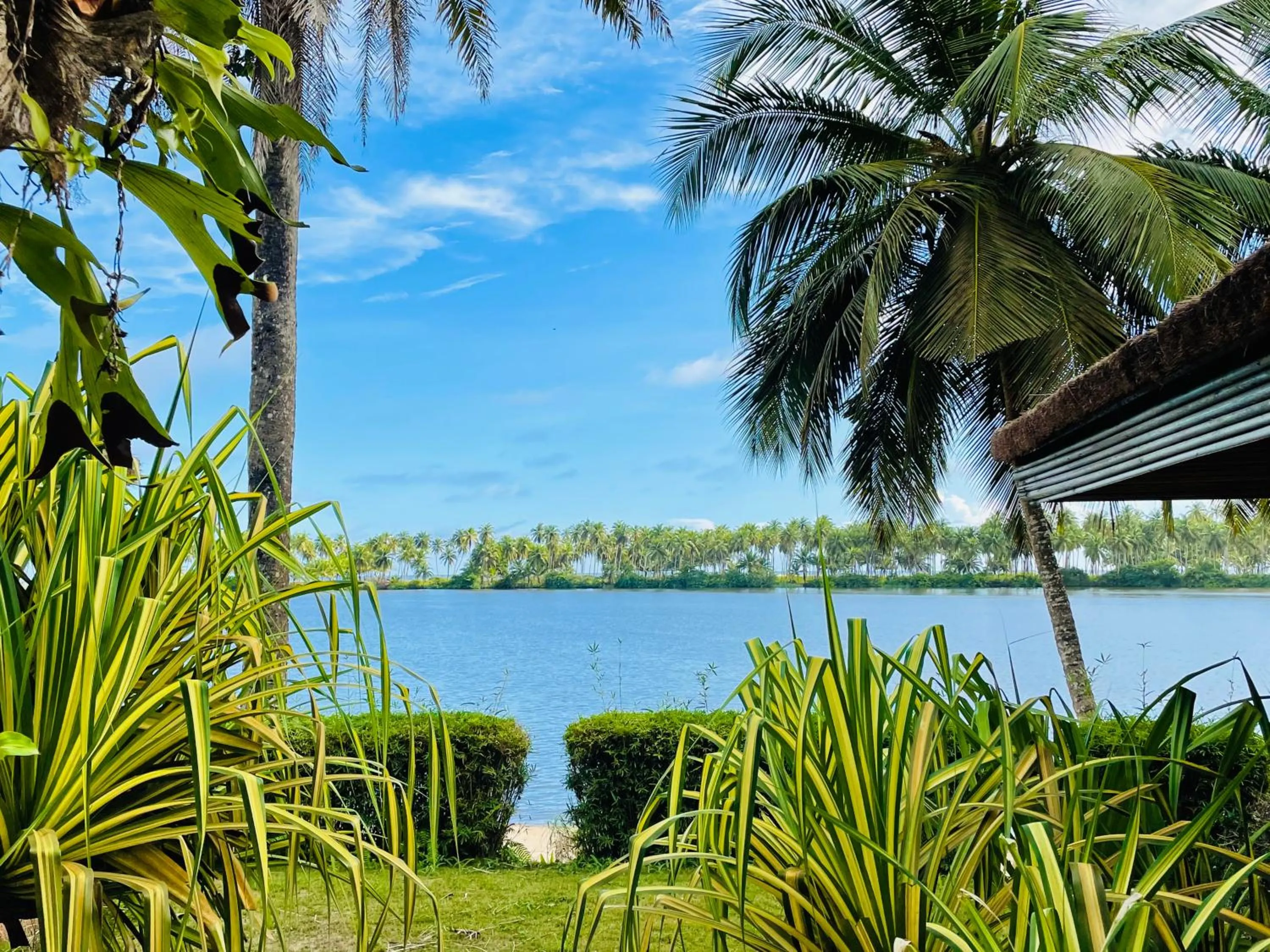 Lake view in African Queen Lodge