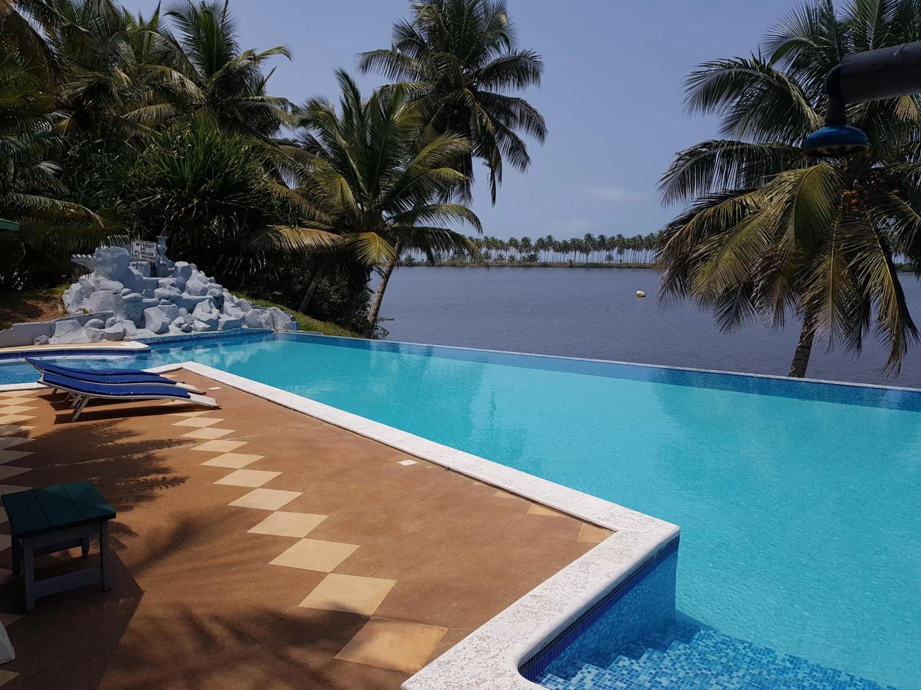 Swimming pool in African Queen Lodge