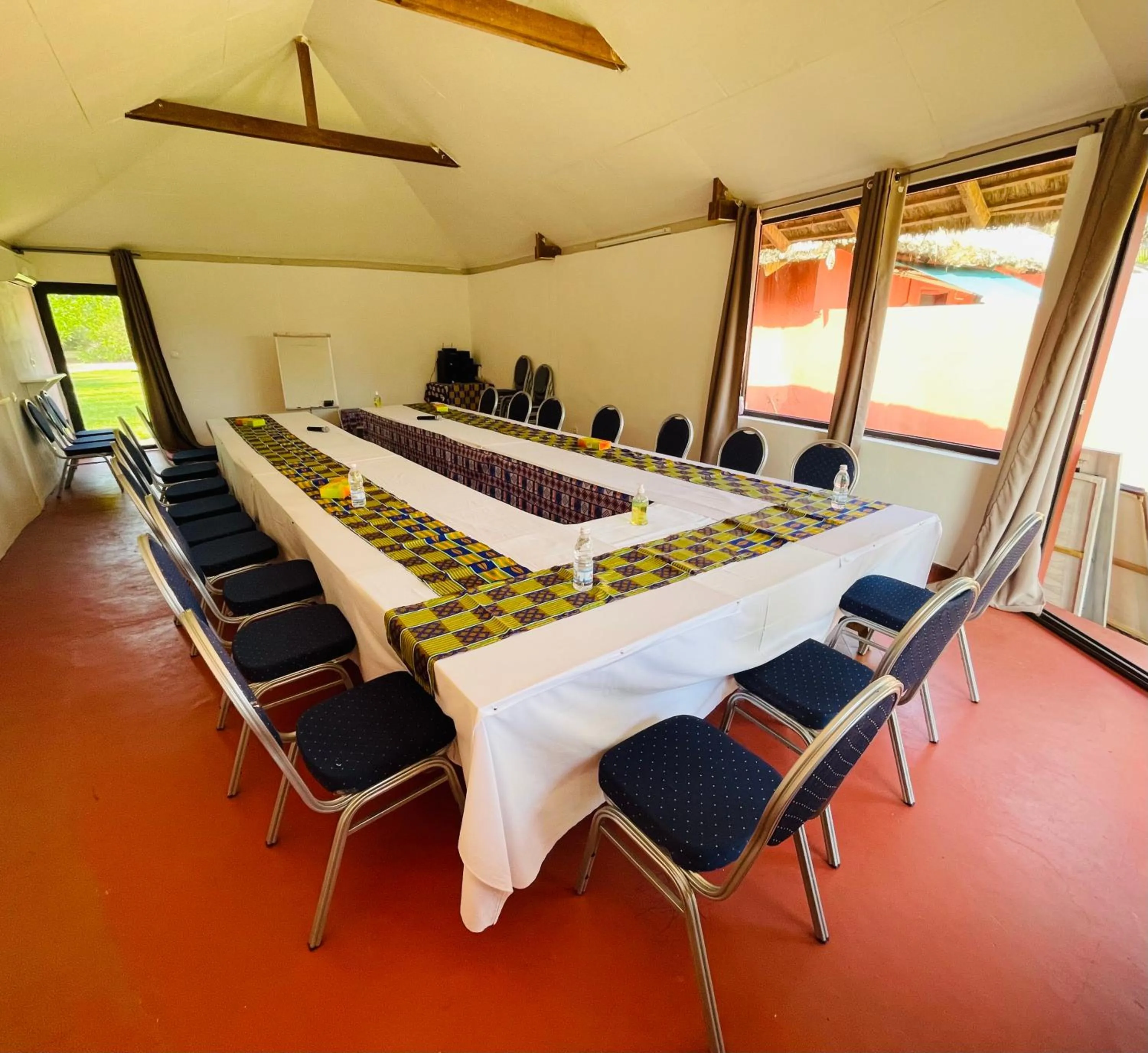 Meeting/conference room in African Queen Lodge
