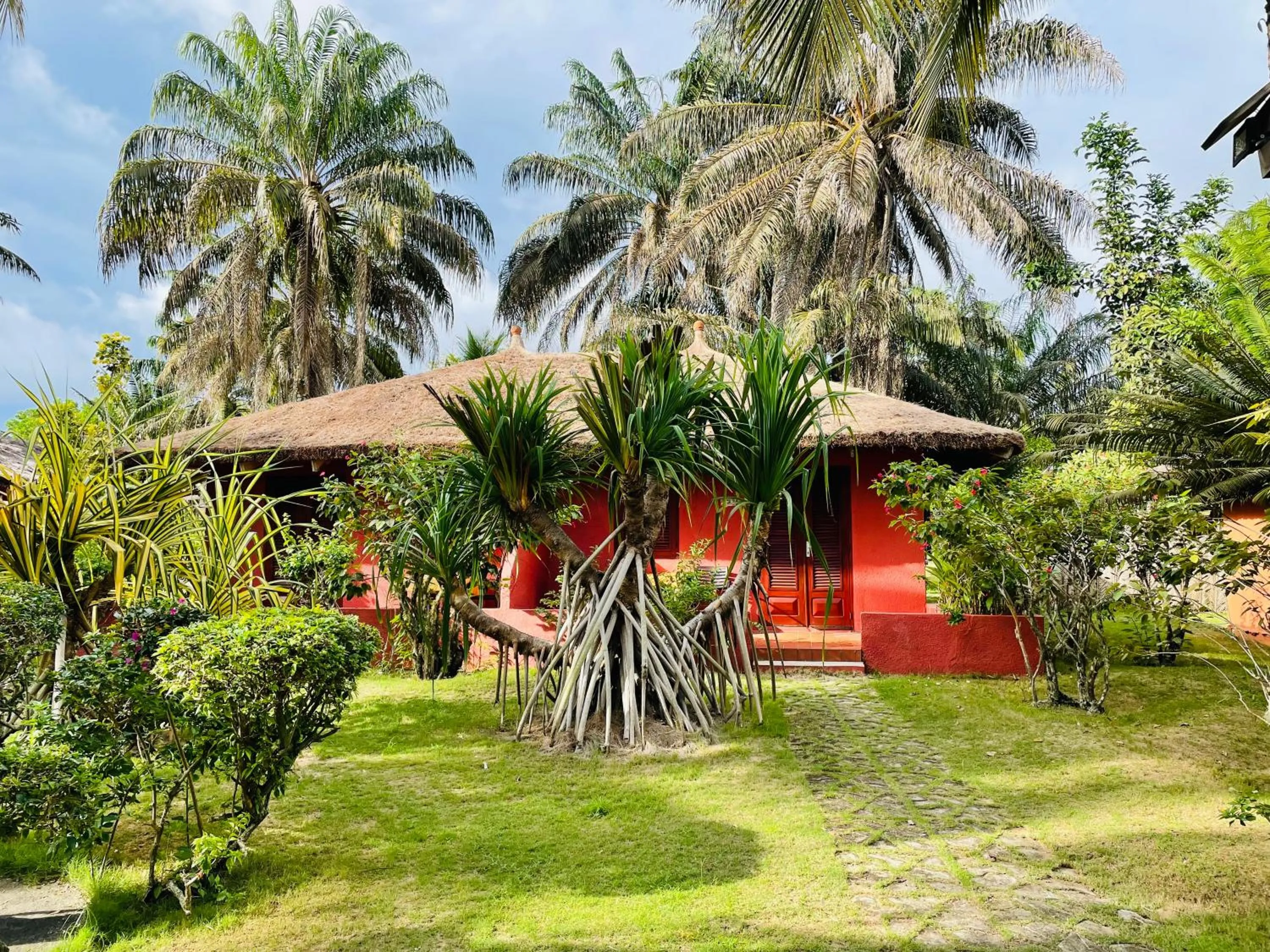 Garden in African Queen Lodge