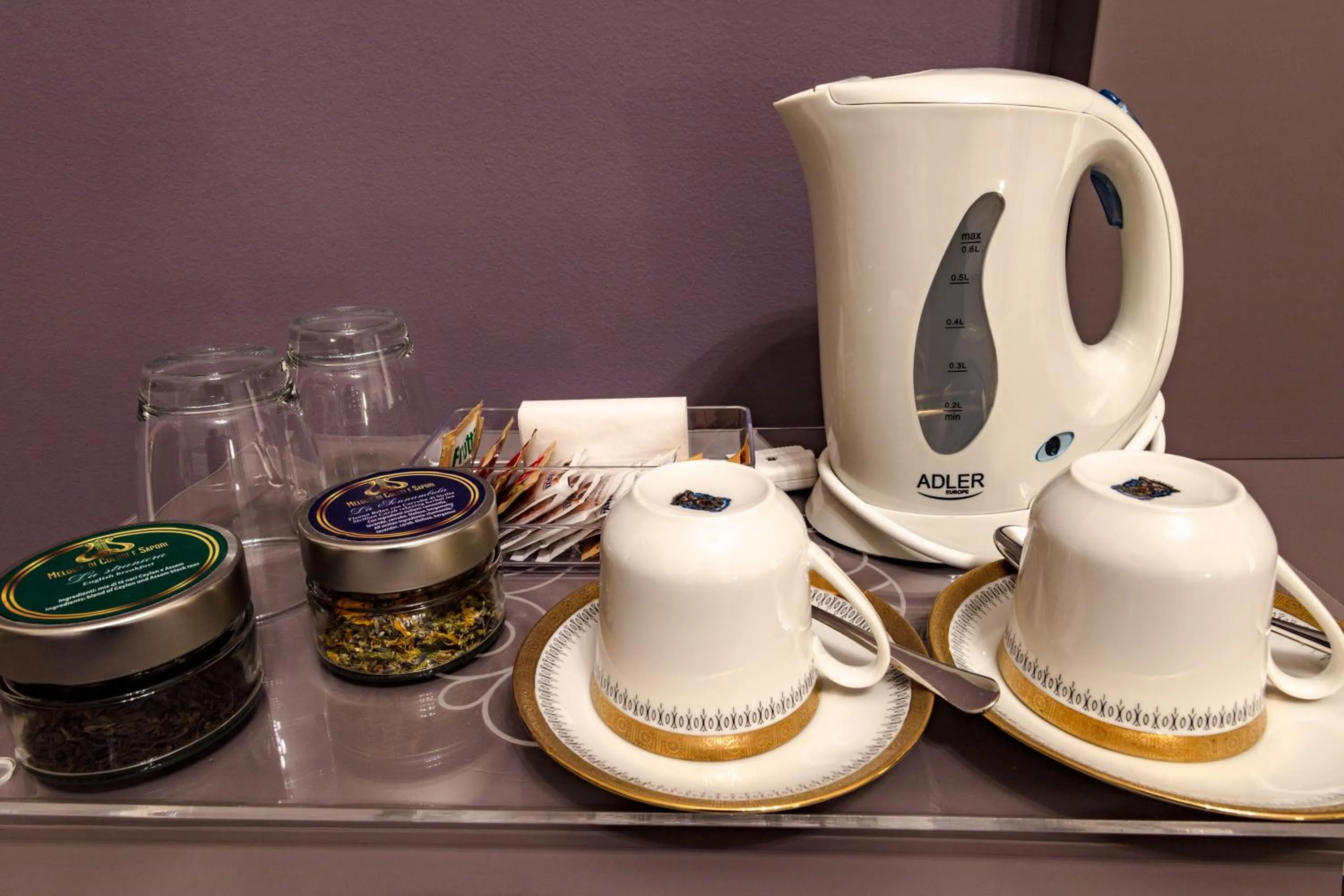 Coffee/tea facilities in Manzoni 46 - Ospitalità siciliana