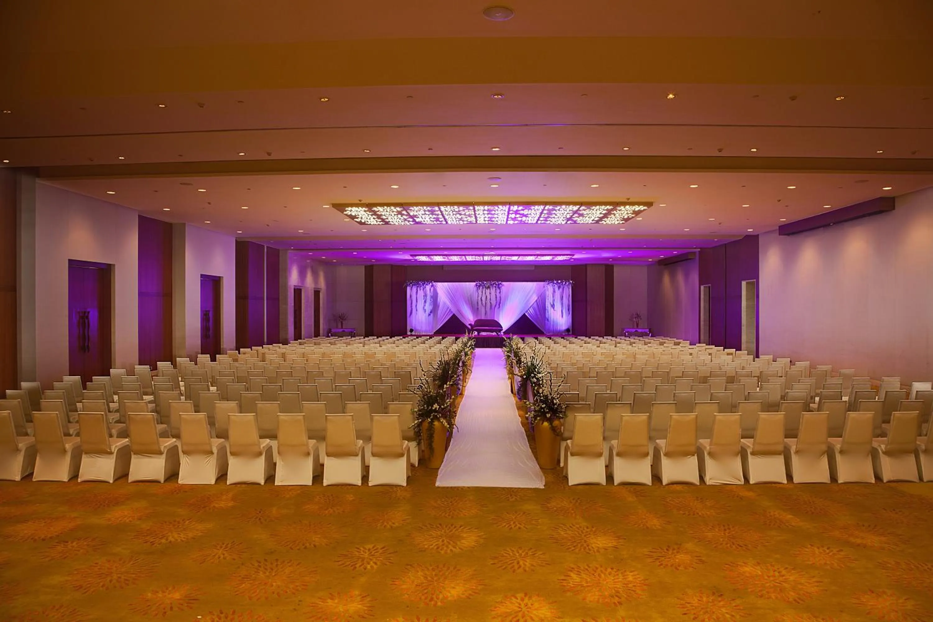Banquet/Function facilities in Novotel Visakhapatnam Varun Beach