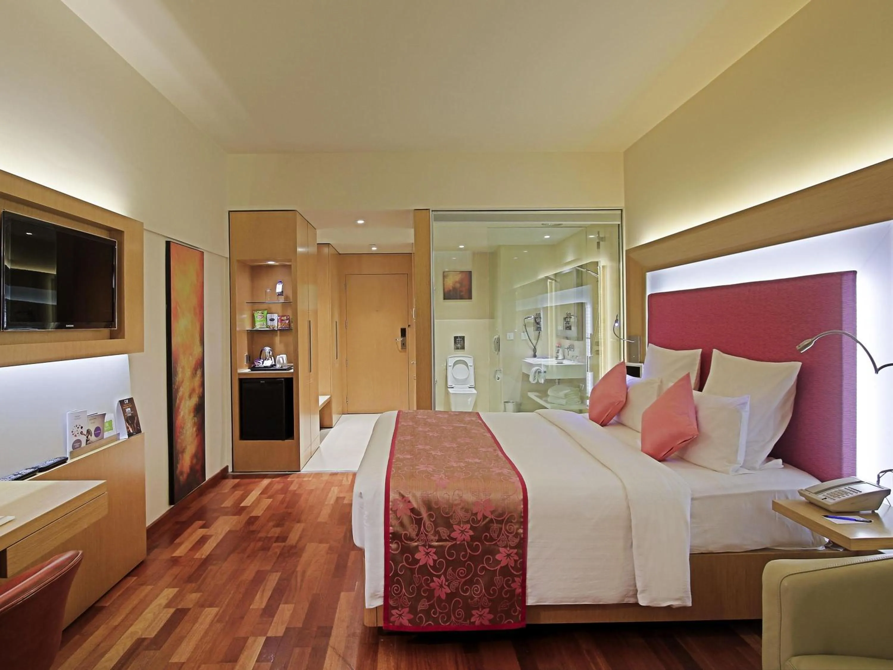 Bedroom, Bed in Novotel Visakhapatnam Varun Beach