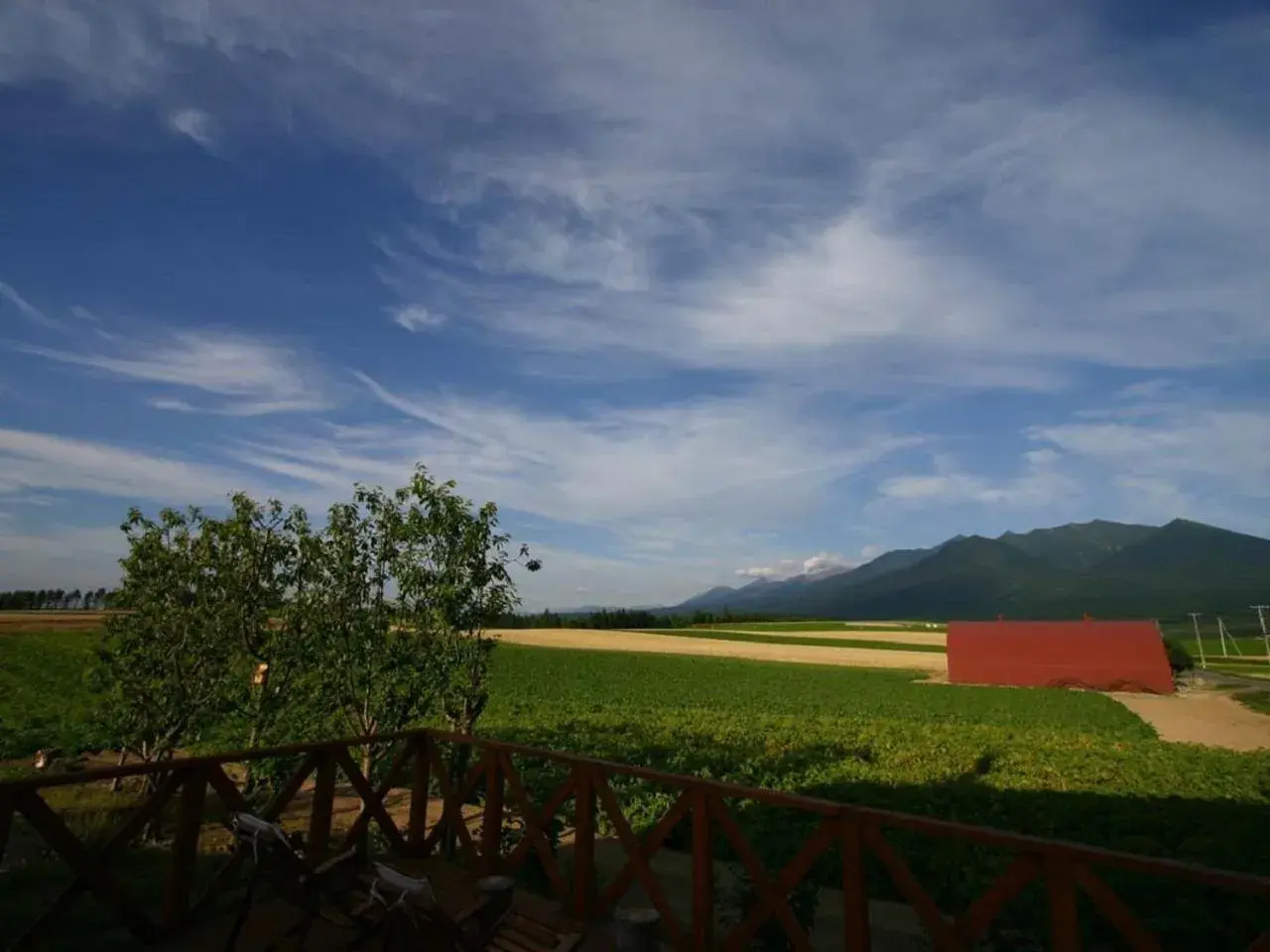 Property building in Akane-yado Property building in Akane-yado