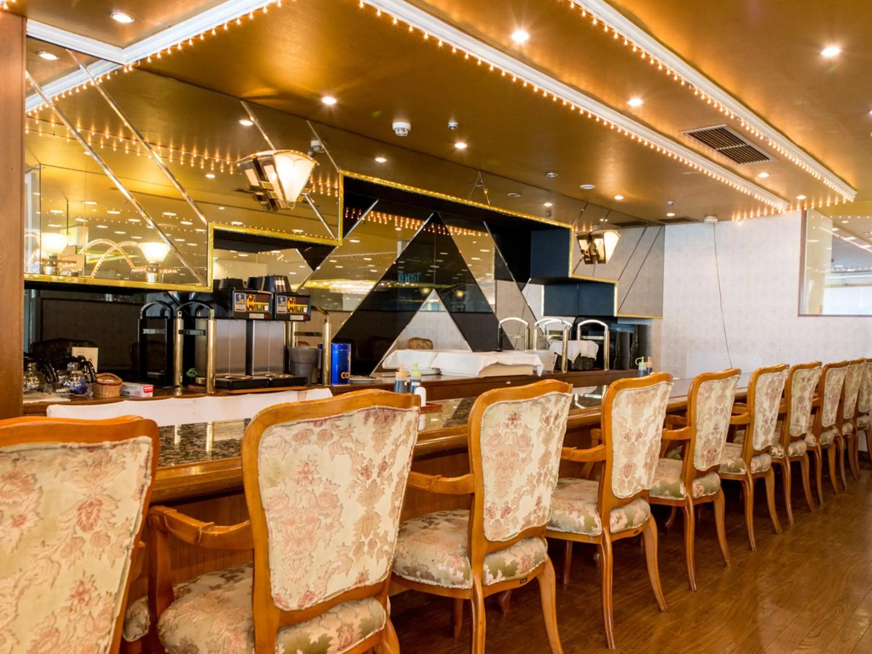 Restaurant/places to eat in APA Hotel Komatsu Grand Restaurant/places to eat in APA Hotel Komatsu Grand