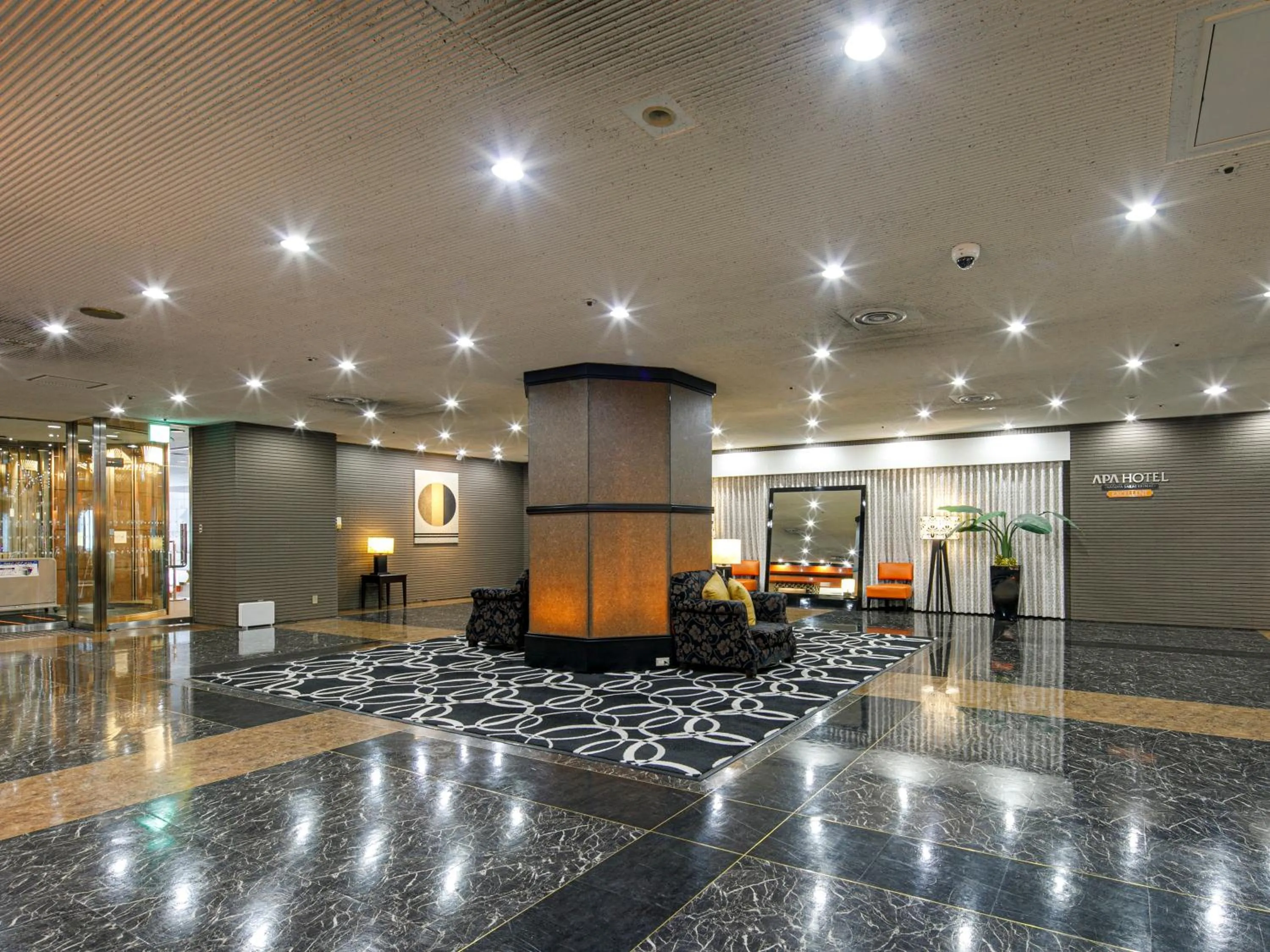 Lobby or reception in APA Hotel Nagoya Sakae Ekimae EXCELLENT