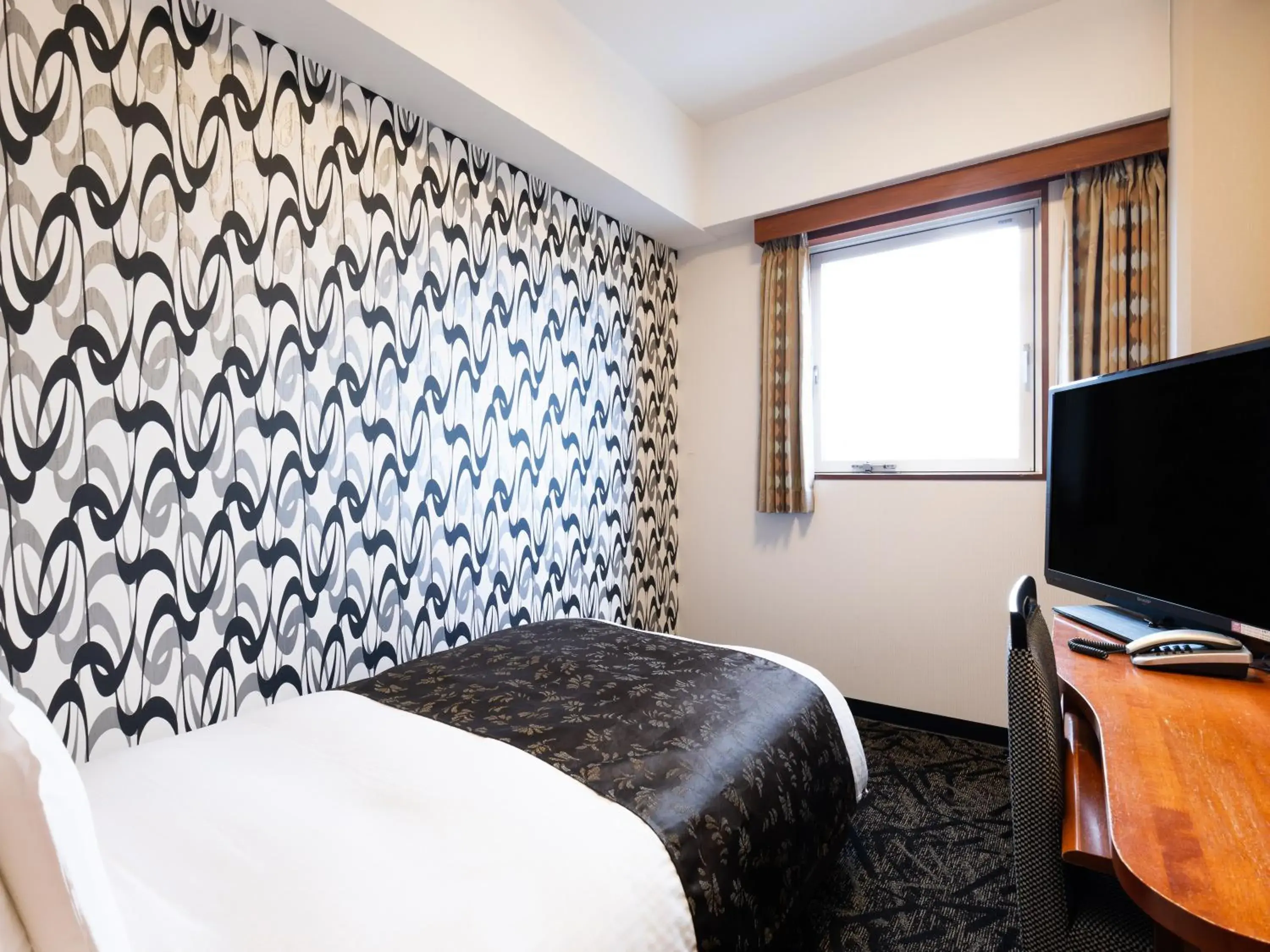 Photo of the whole room, Bed in APA Hotel Kanazawa Nomachi Photo of the whole room, Bed in APA Hotel Kanazawa Nomachi