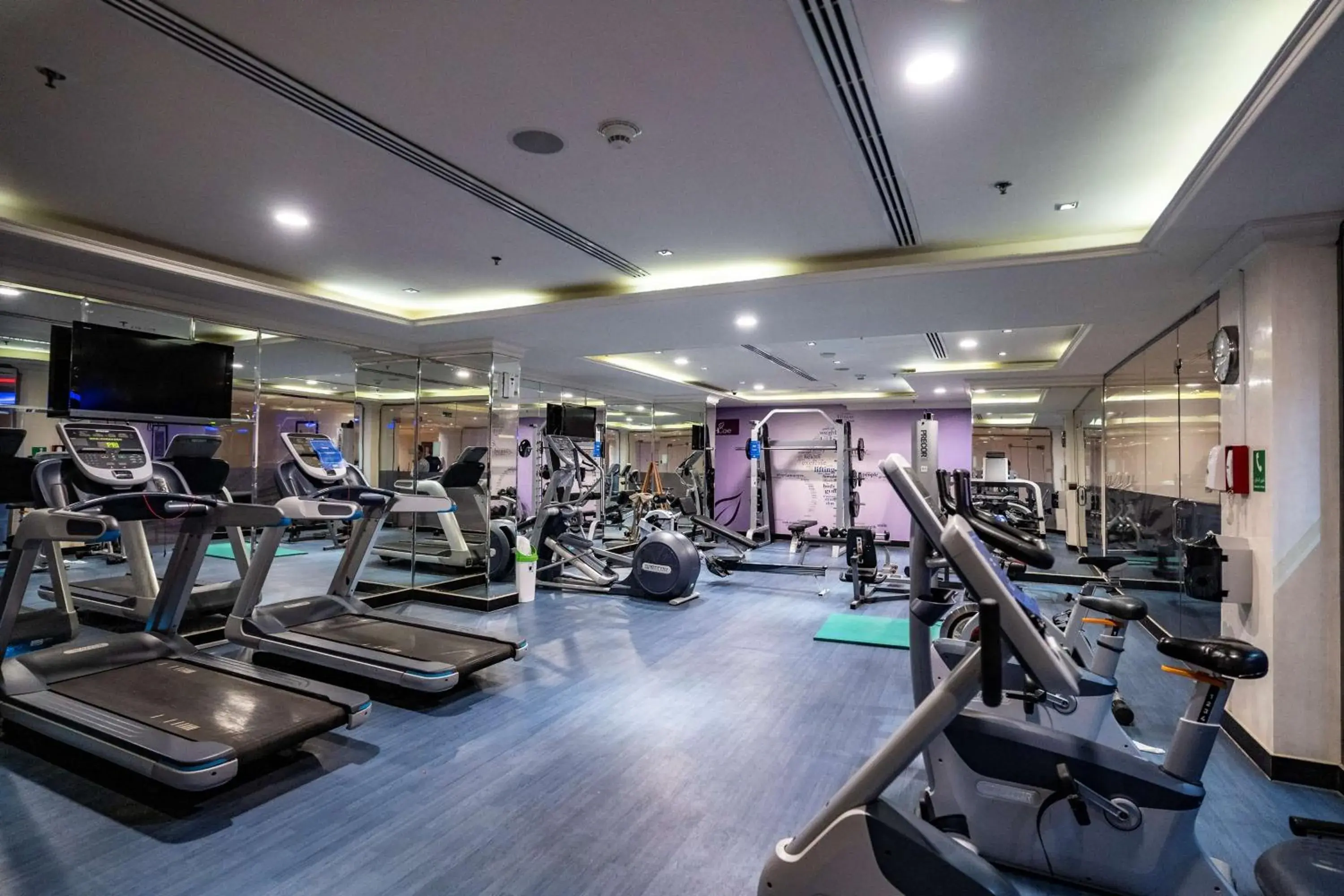 Fitness centre/facilities in DoubleTree by Hilton Dhahran Fitness centre/facilities in DoubleTree by Hilton Dhahran
