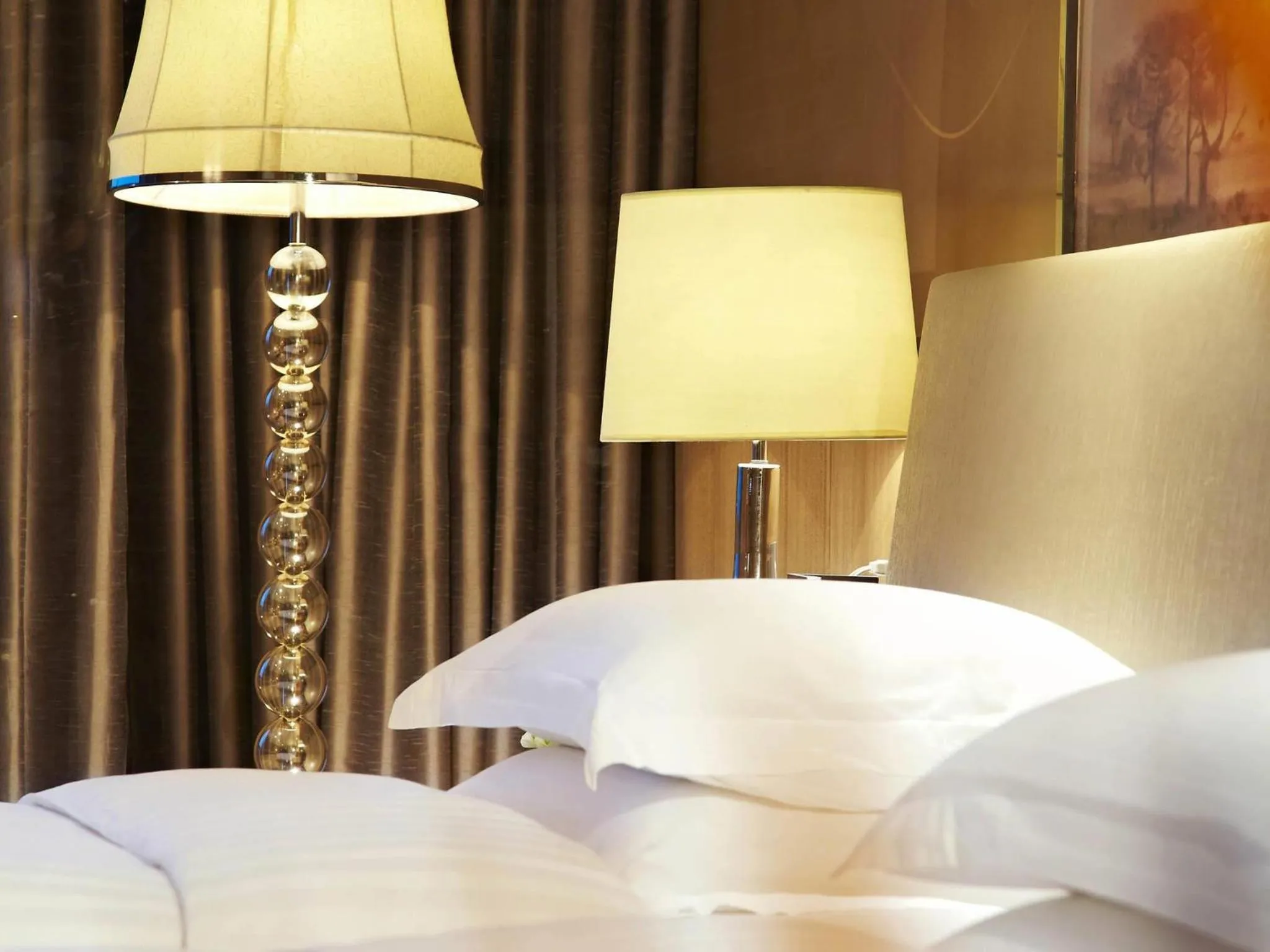 Bedroom, Bed in Pullman Xiamen Powerlong