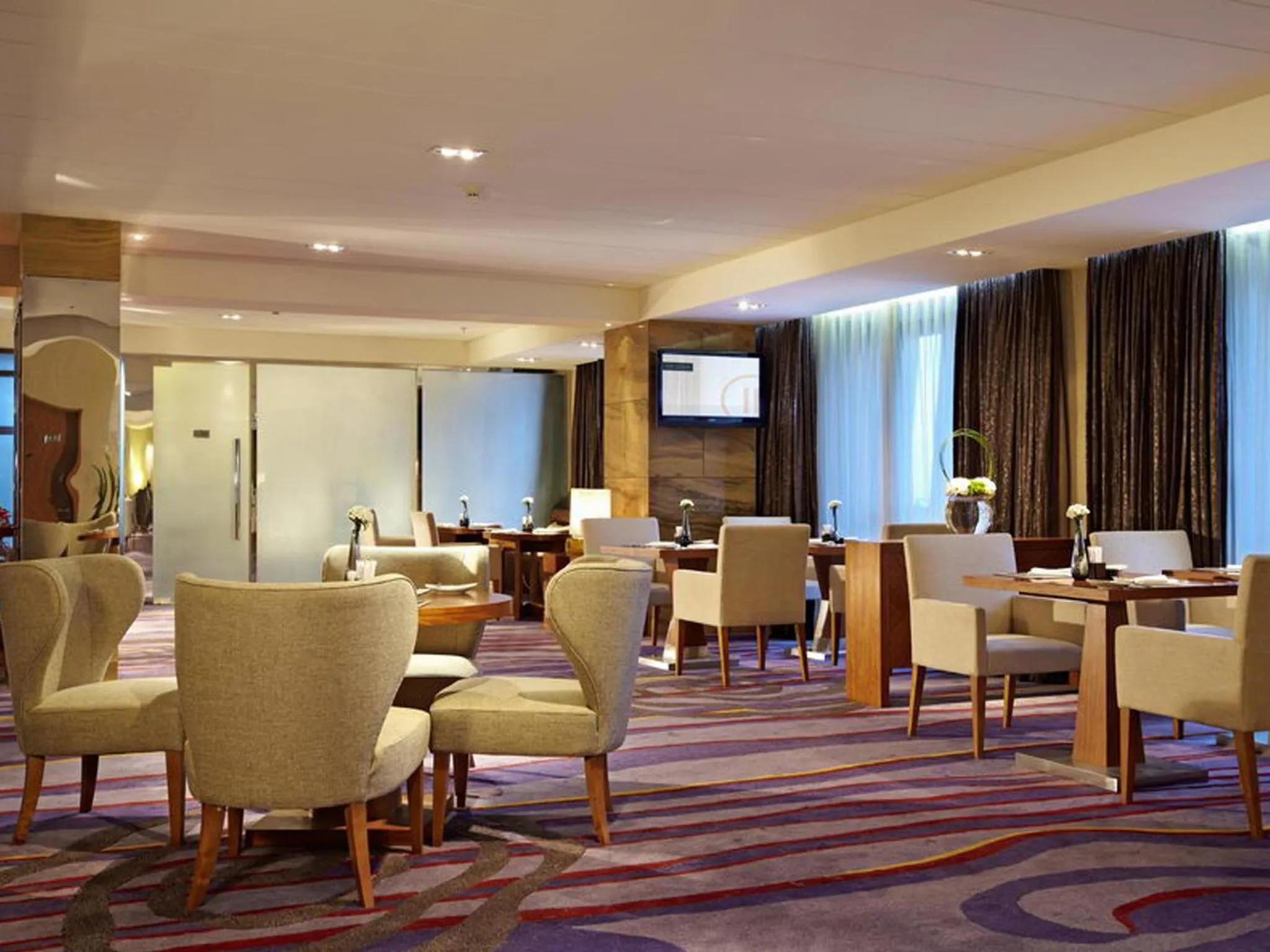 Business facilities in Pullman Xiamen Powerlong