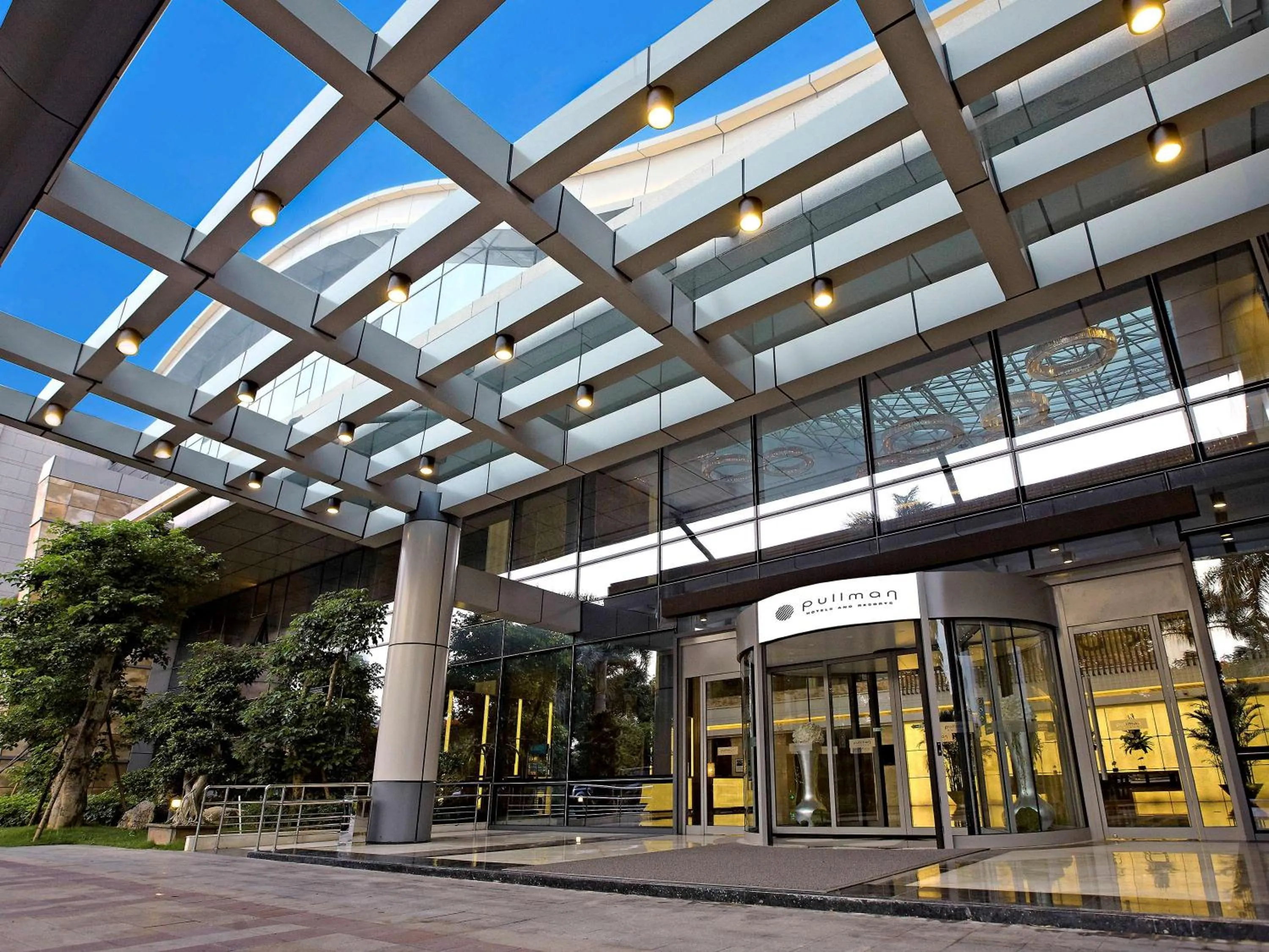 Property building in Pullman Xiamen Powerlong