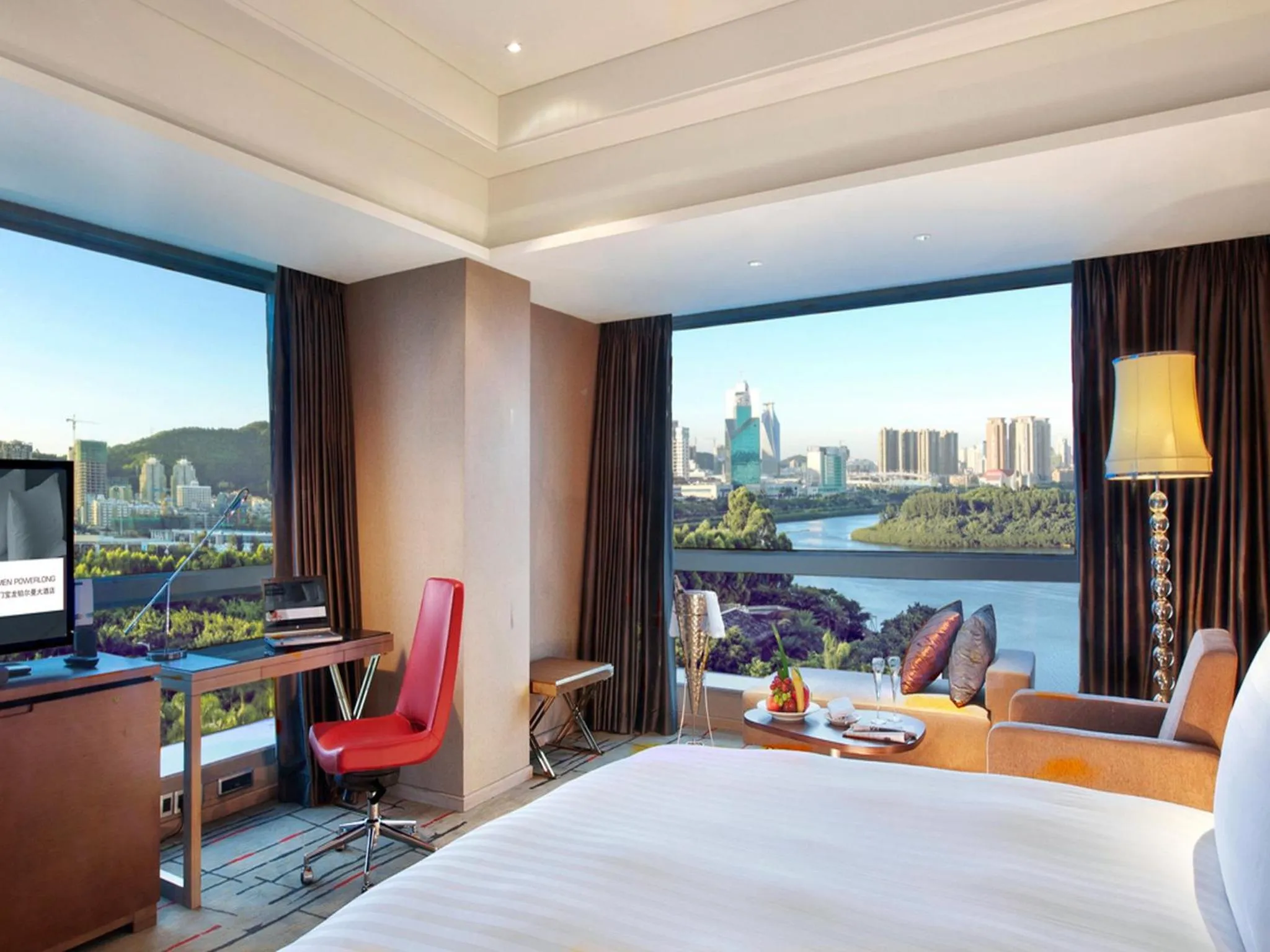 View (from property/room), Bed in Pullman Xiamen Powerlong