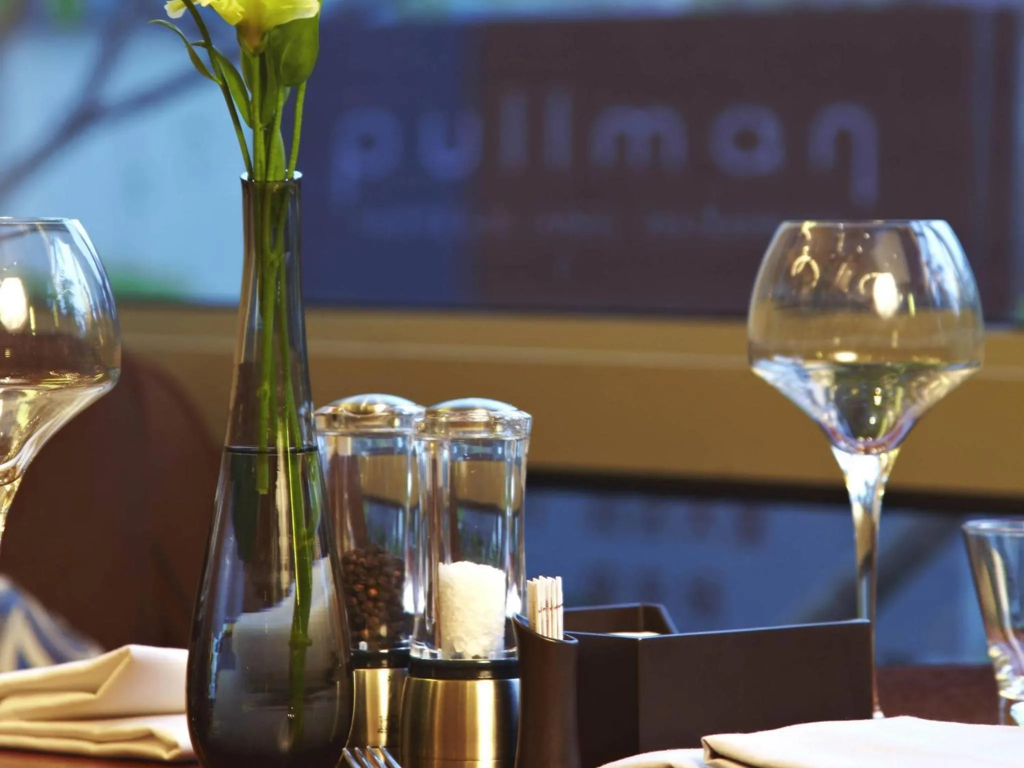 Pool view in Pullman Xiamen Powerlong